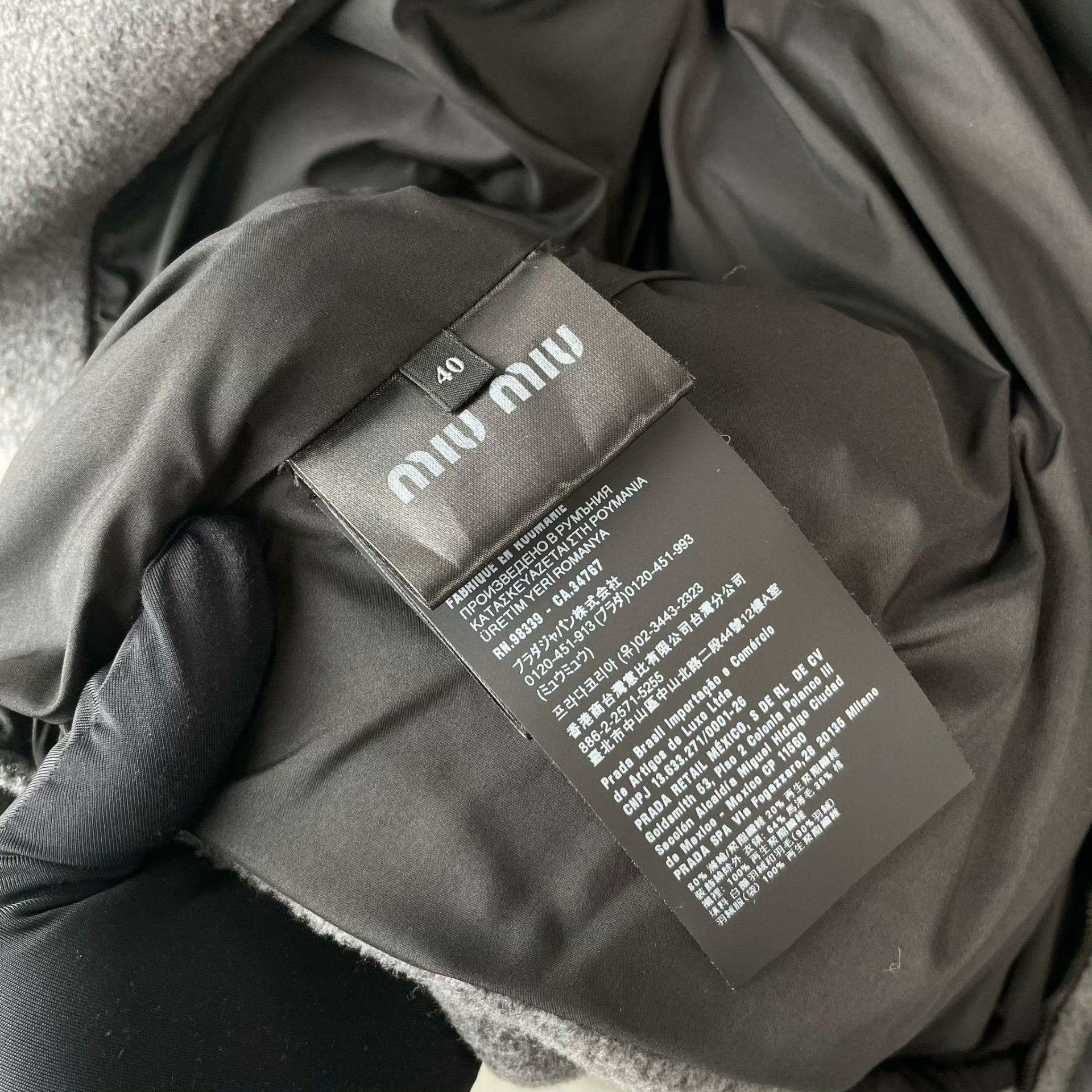 Miu Miu Miu Miu Gray Down Jacket 40 Women Size M / US 6-8 / IT 42-44 - 7 Thumbnail