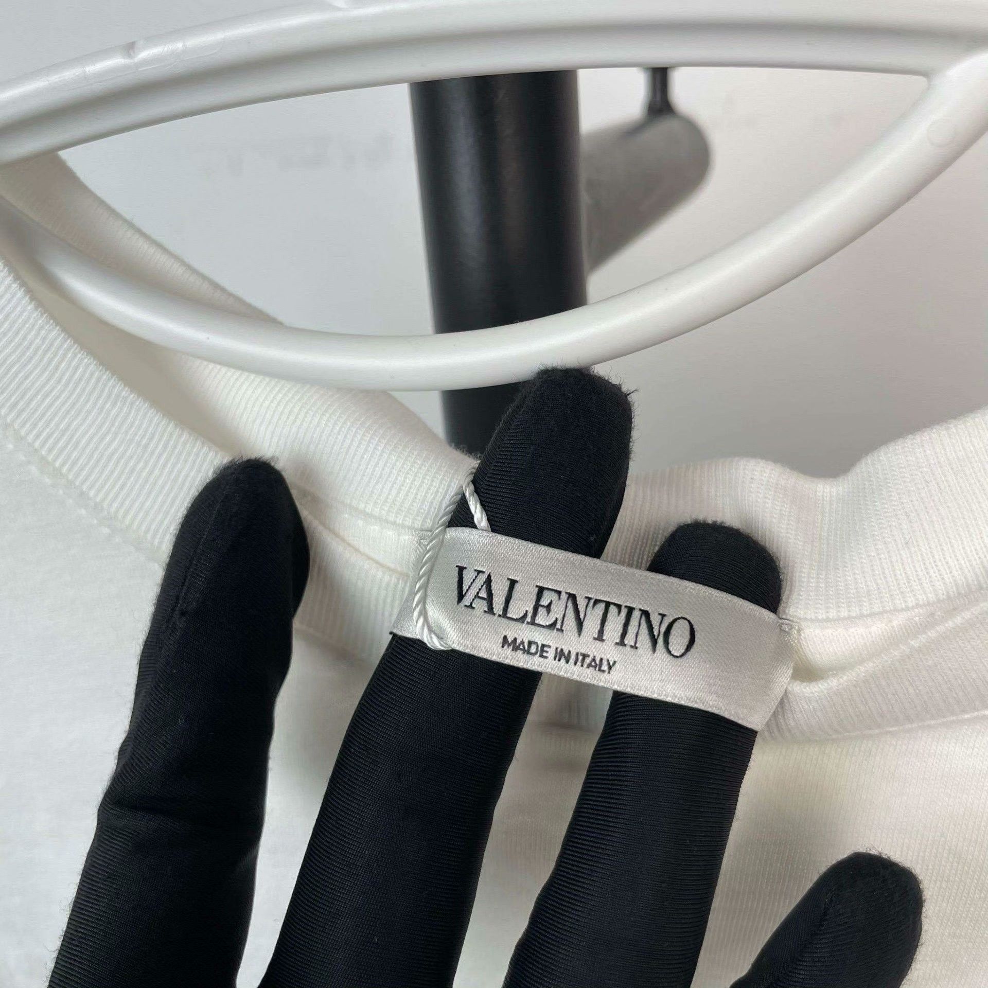 Valentino Valentino Cotton White T-Shirt M Men Size US M / EU 48-50 / 2 - 4 Thumbnail