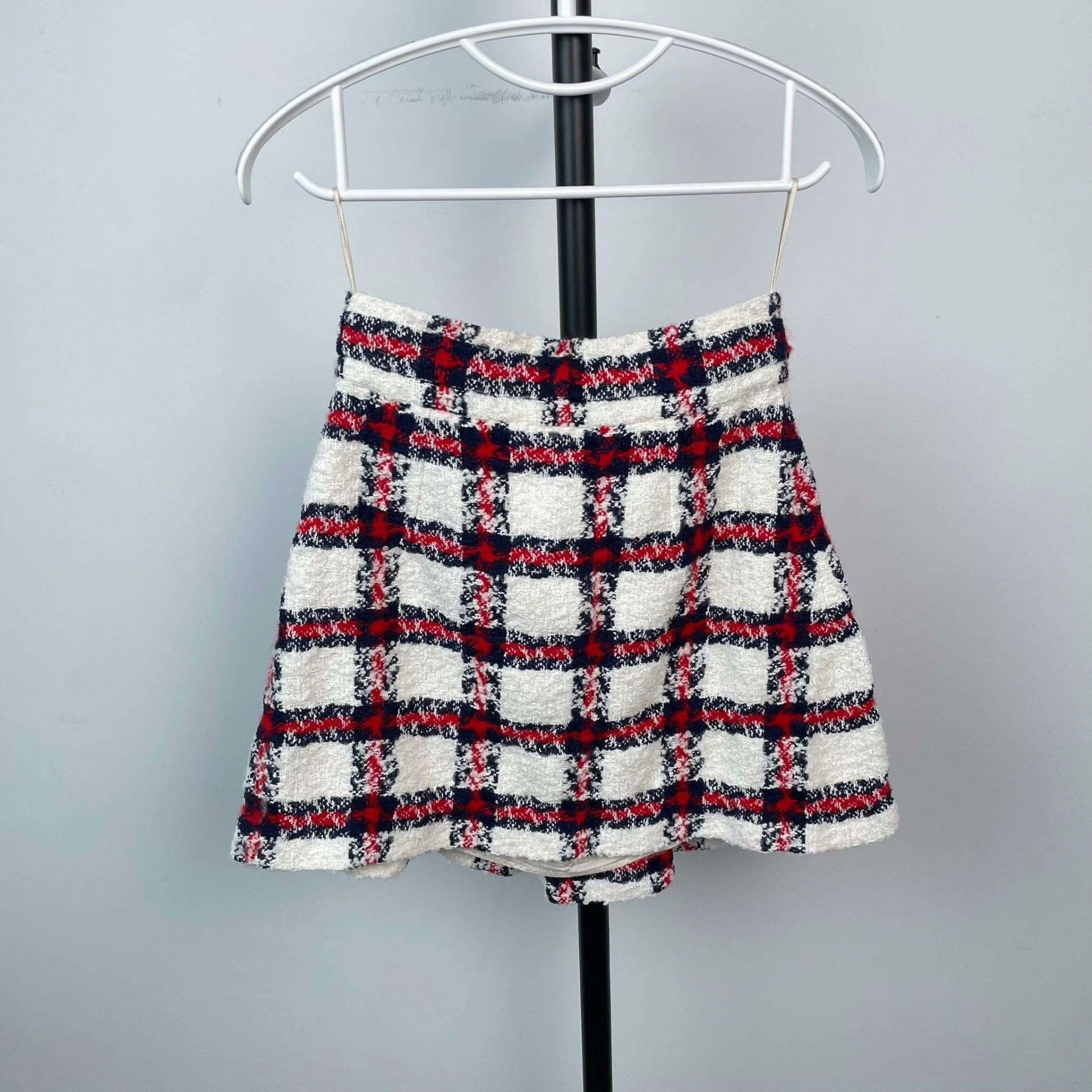 Gucci Gucci Plaid Pants 38 Women Size 38" / US 16 / IT 52 - 2 Thumbnail