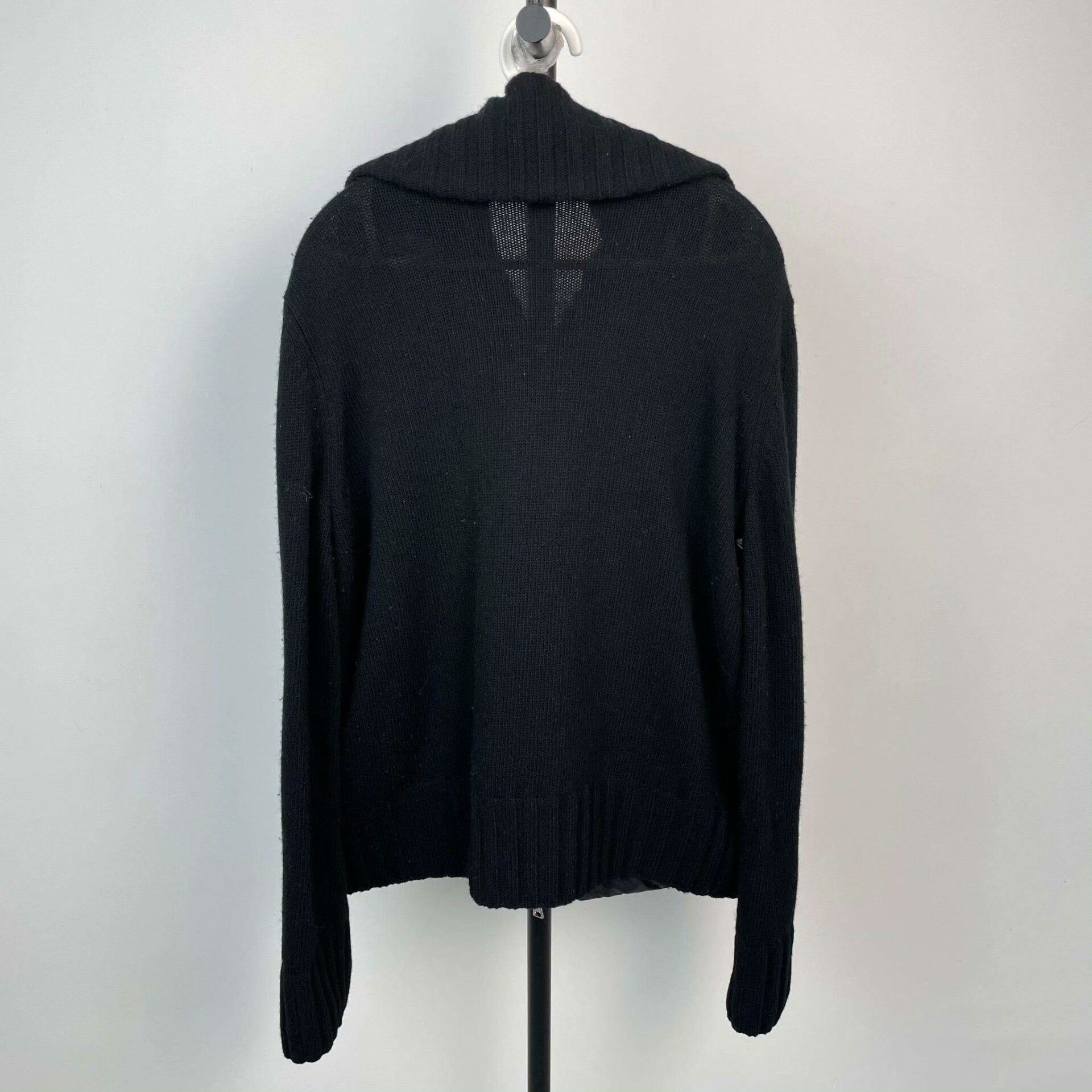 Moncler Moncler Down Heavy Coat L Men Size US L / EU 52-54 / 3 - 2 Thumbnail