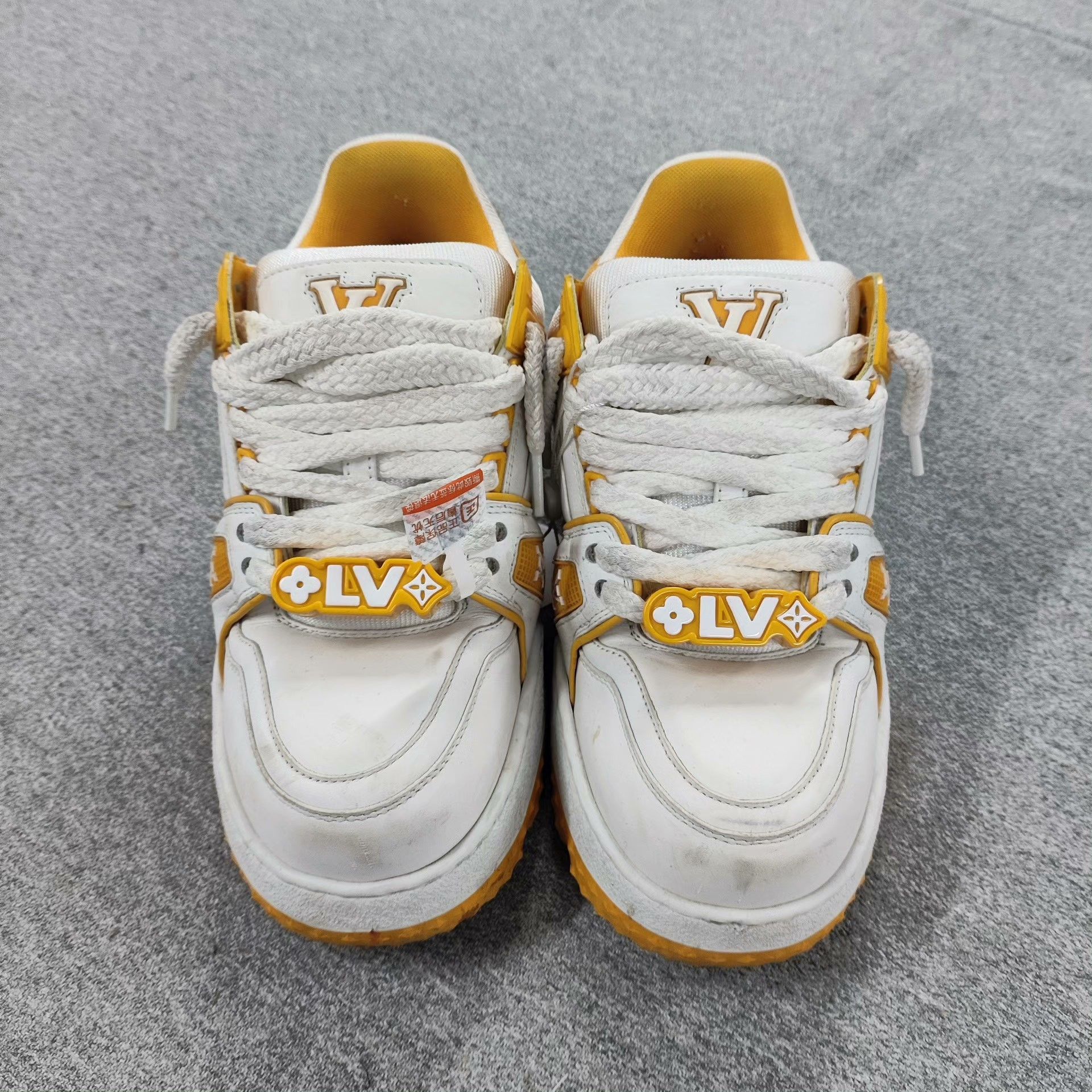 Louis Vuitton Louis Vuitton Yellow Lowtop Sneakers 37 Women Size US 6.5 / IT 36.5 - 2 Thumbnail