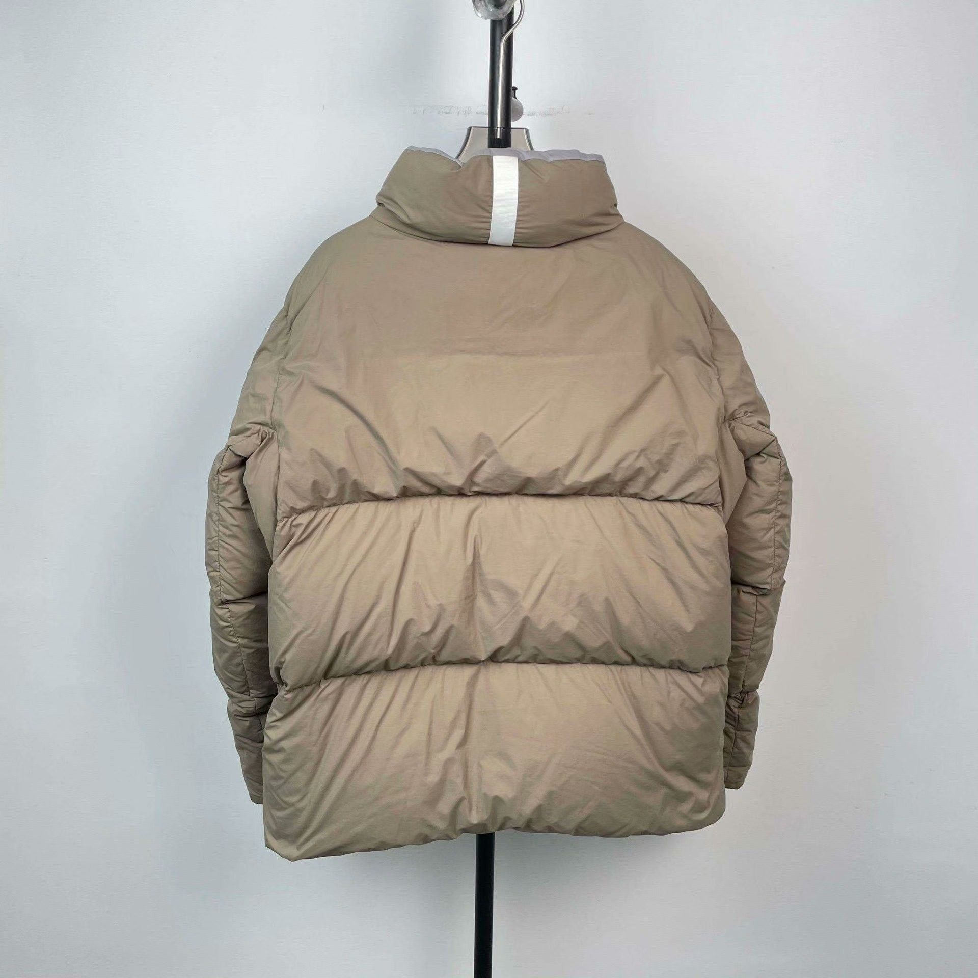 Canada Goose Canada Goose Down Cropped Down Jacket 37 Women Size S / US 4 / IT 40 - 2 Thumbnail
