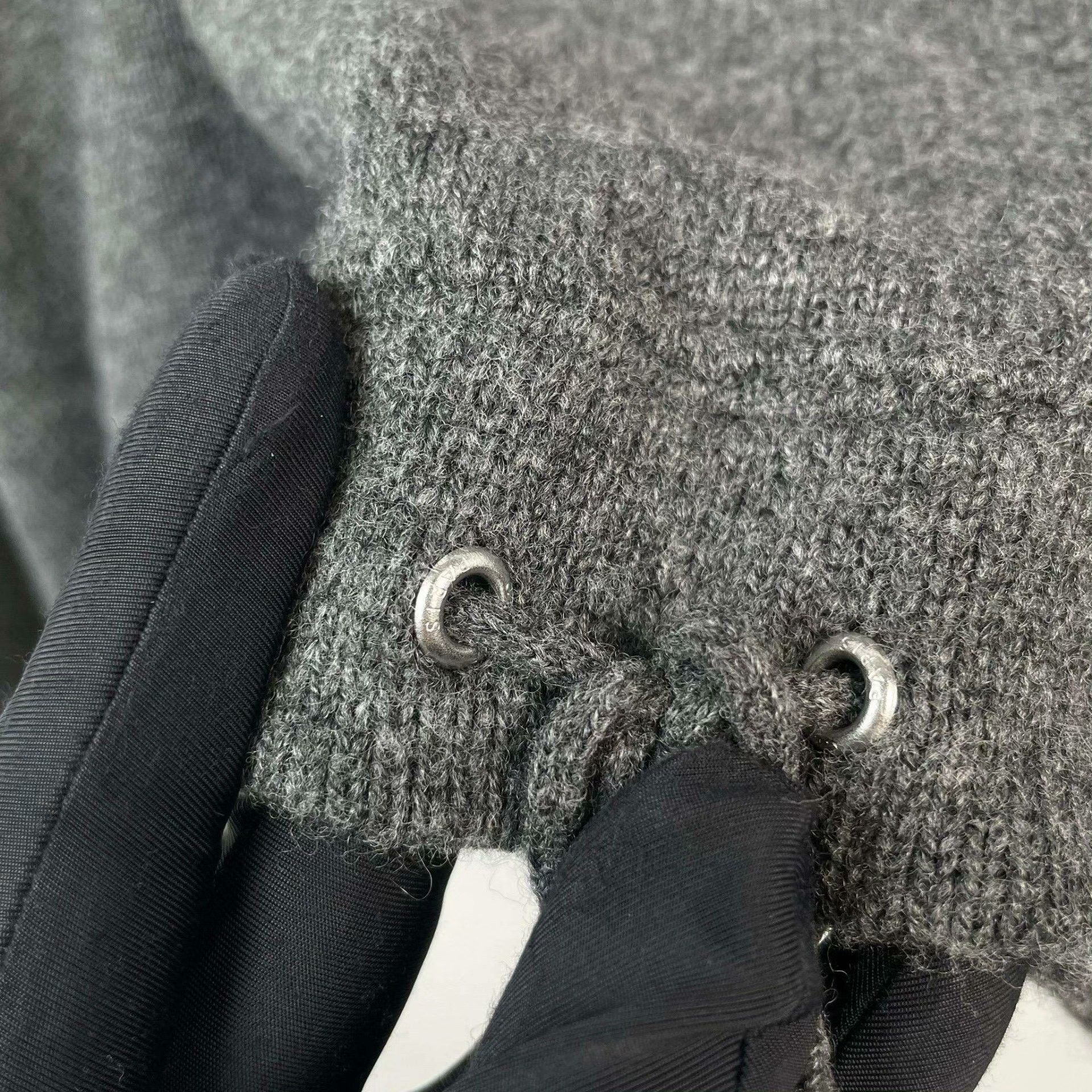 Celine Celine Knit Cropped Sweater S Women Size S / US 4 / IT 40 - 8 Thumbnail