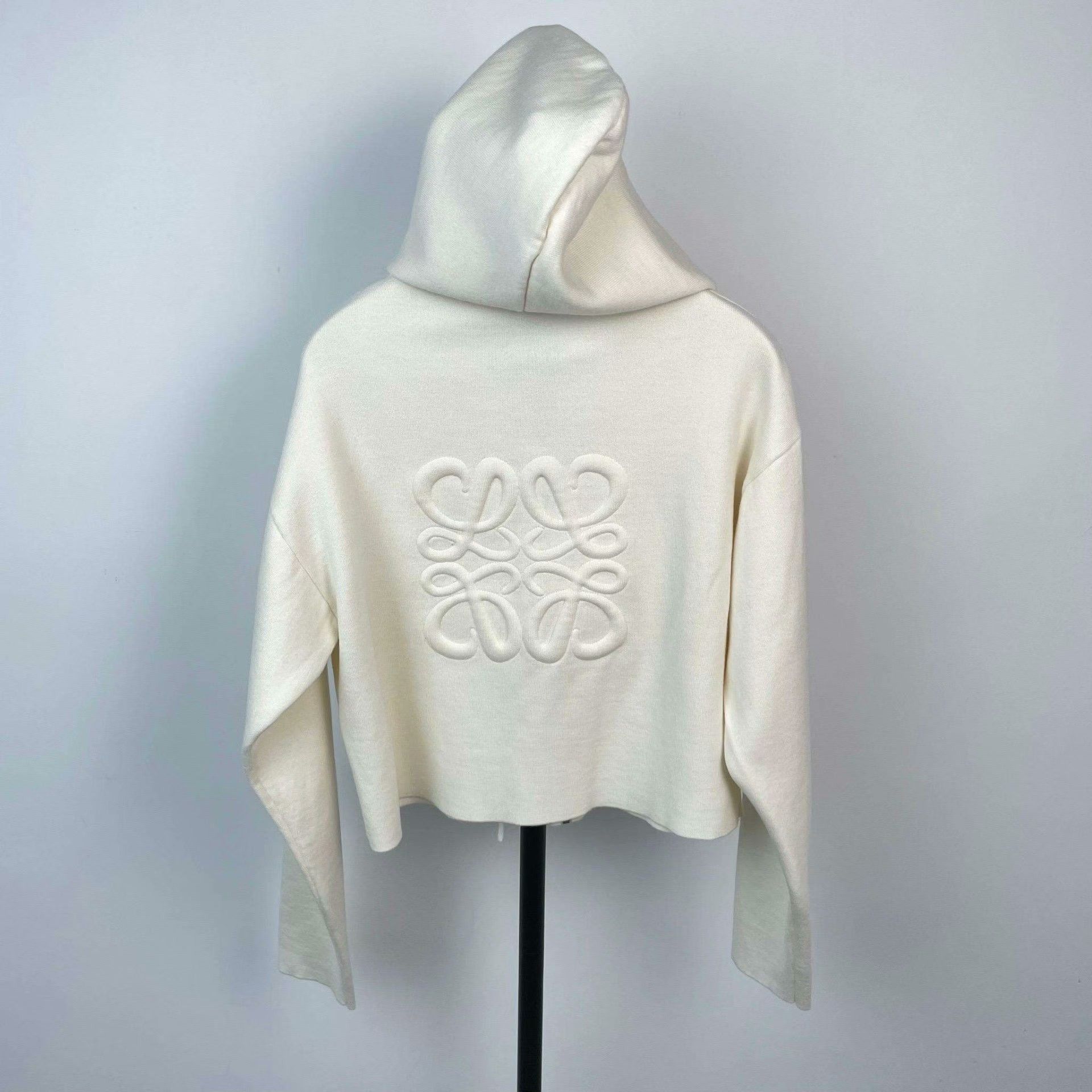 Loewe Loewe Knit Wool White Sweater S Women Size S / US 4 / IT 40 - 2 Thumbnail