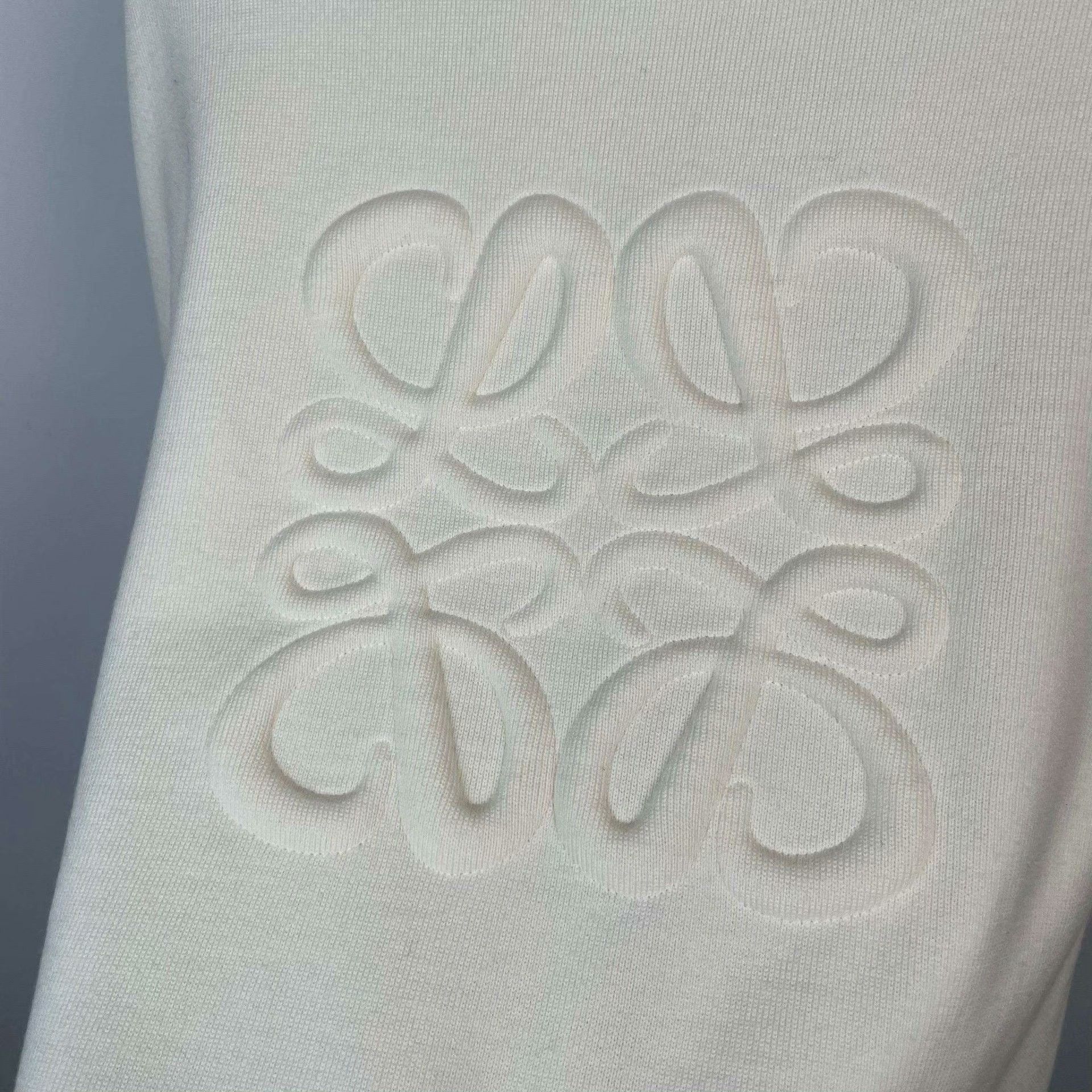Loewe Loewe Knit Wool White Sweater S Women Size S / US 4 / IT 40 - 3 Thumbnail