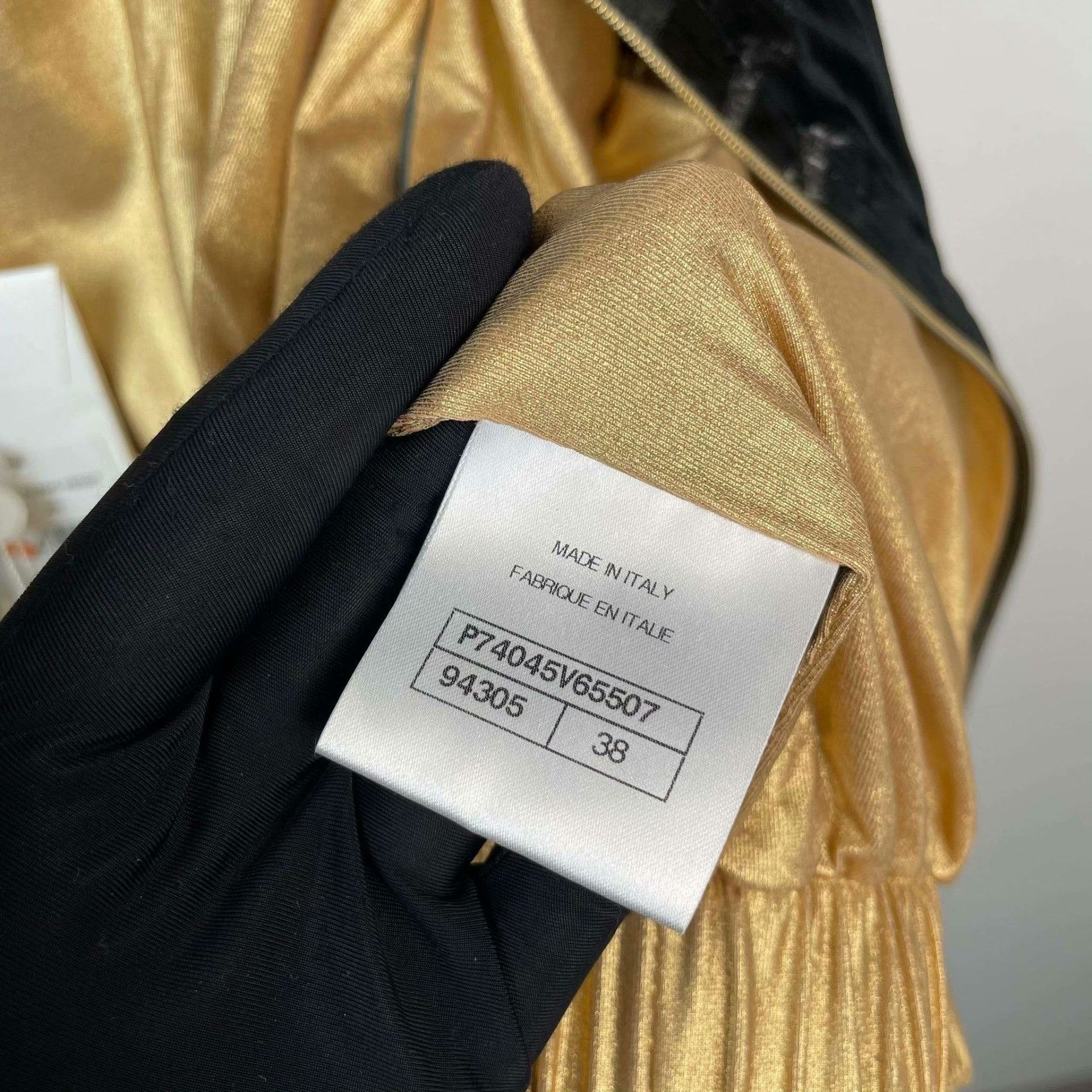 Chanel Chanel Gold Jacket 23 Women Size XS / US 0-2 / IT 36-38 - 4 Thumbnail