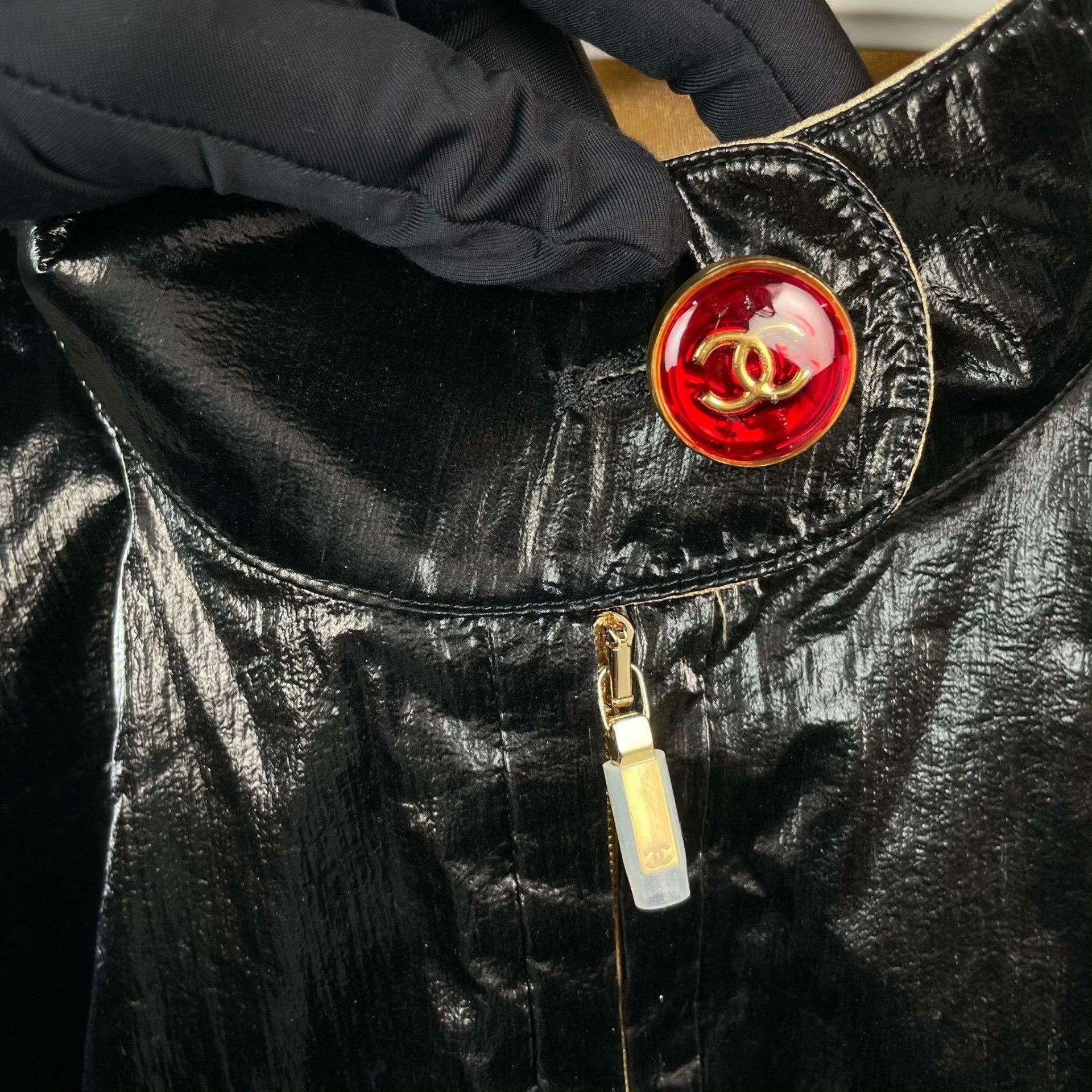 Chanel Chanel Gold Jacket 23 Women Size XS / US 0-2 / IT 36-38 - 8 Thumbnail
