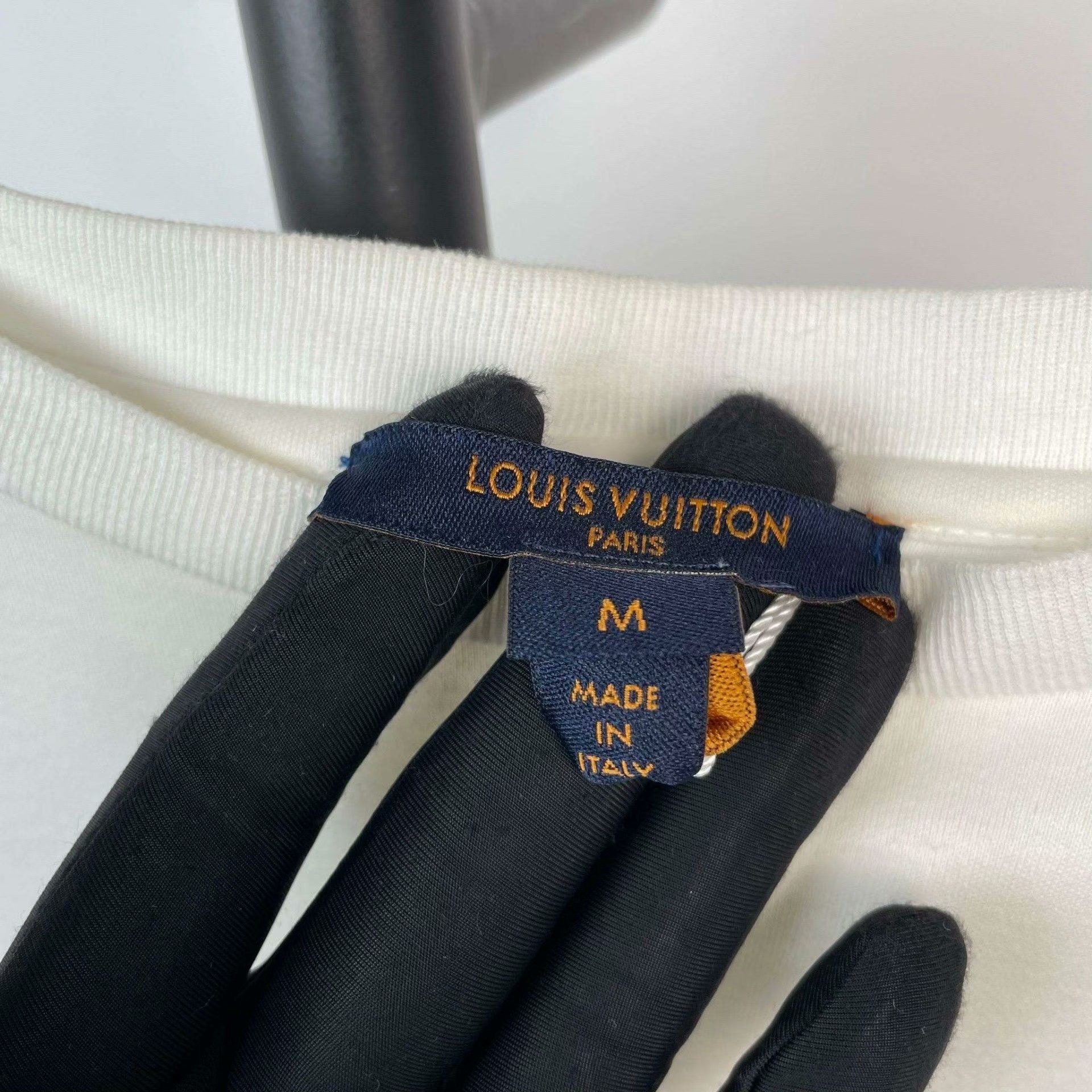 Louis Vuitton Louis Vuitton Cotton White T-Shirt M Women Size M / US 6-8 / IT 42-44 - 4 Thumbnail