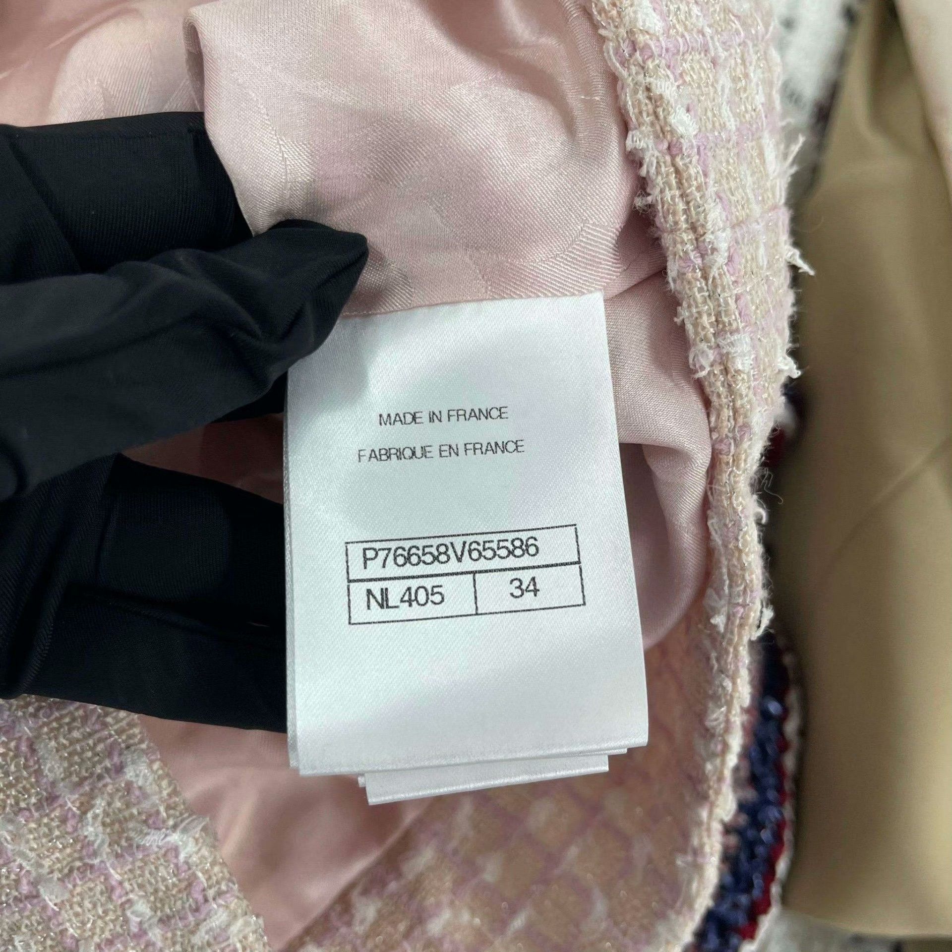 Chanel Chanel Jacket M Women Size M / US 6-8 / IT 42-44 - 4 Thumbnail