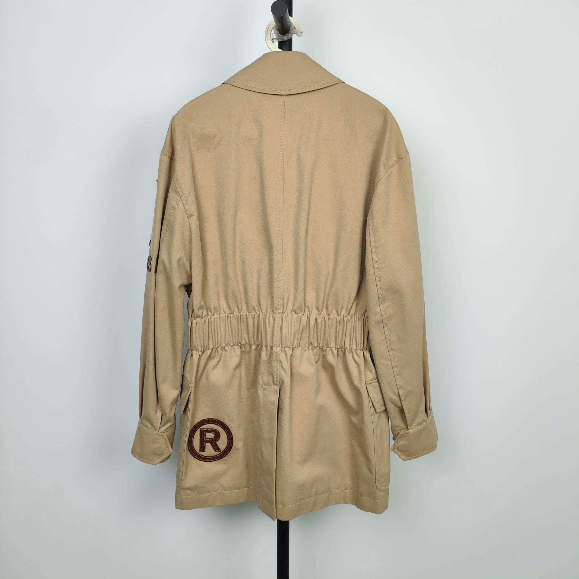 Burberry Burberry Beige Coat 40 Women Size M / US 6-8 / IT 42-44 - 2 Thumbnail