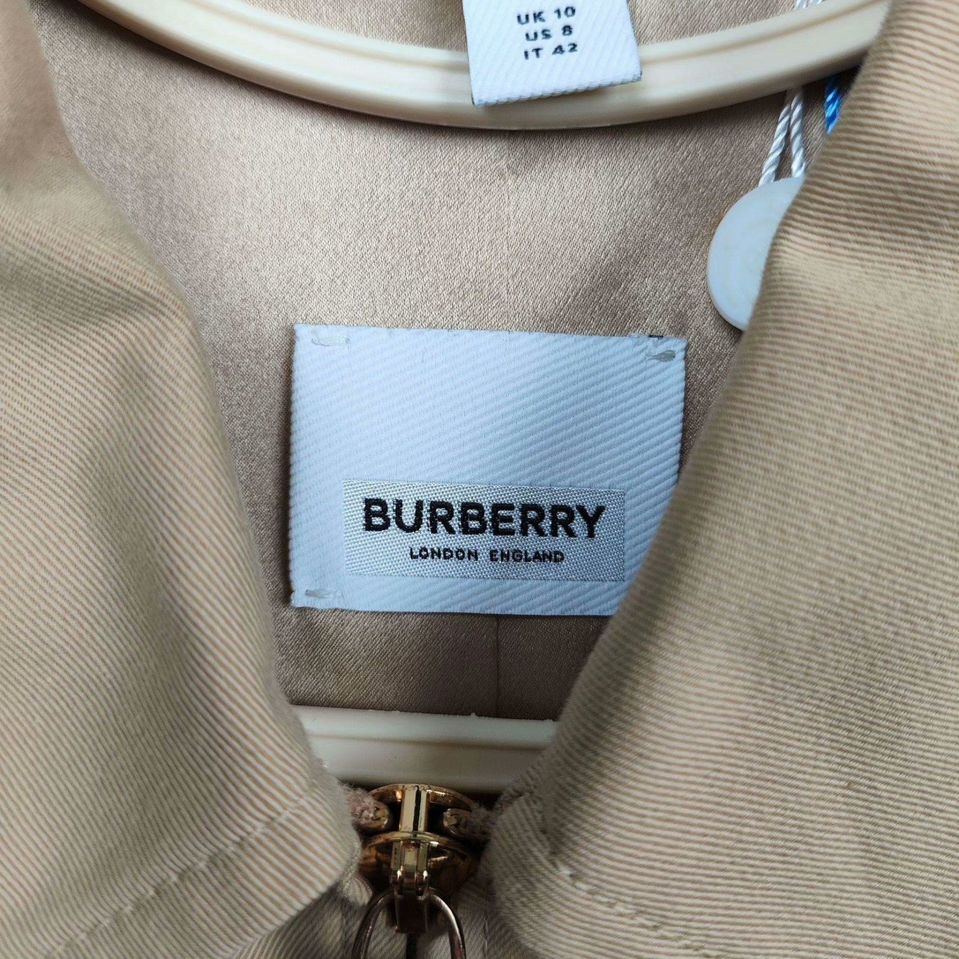 Burberry Burberry Beige Coat 40 Women Size M / US 6-8 / IT 42-44 - 3 Thumbnail