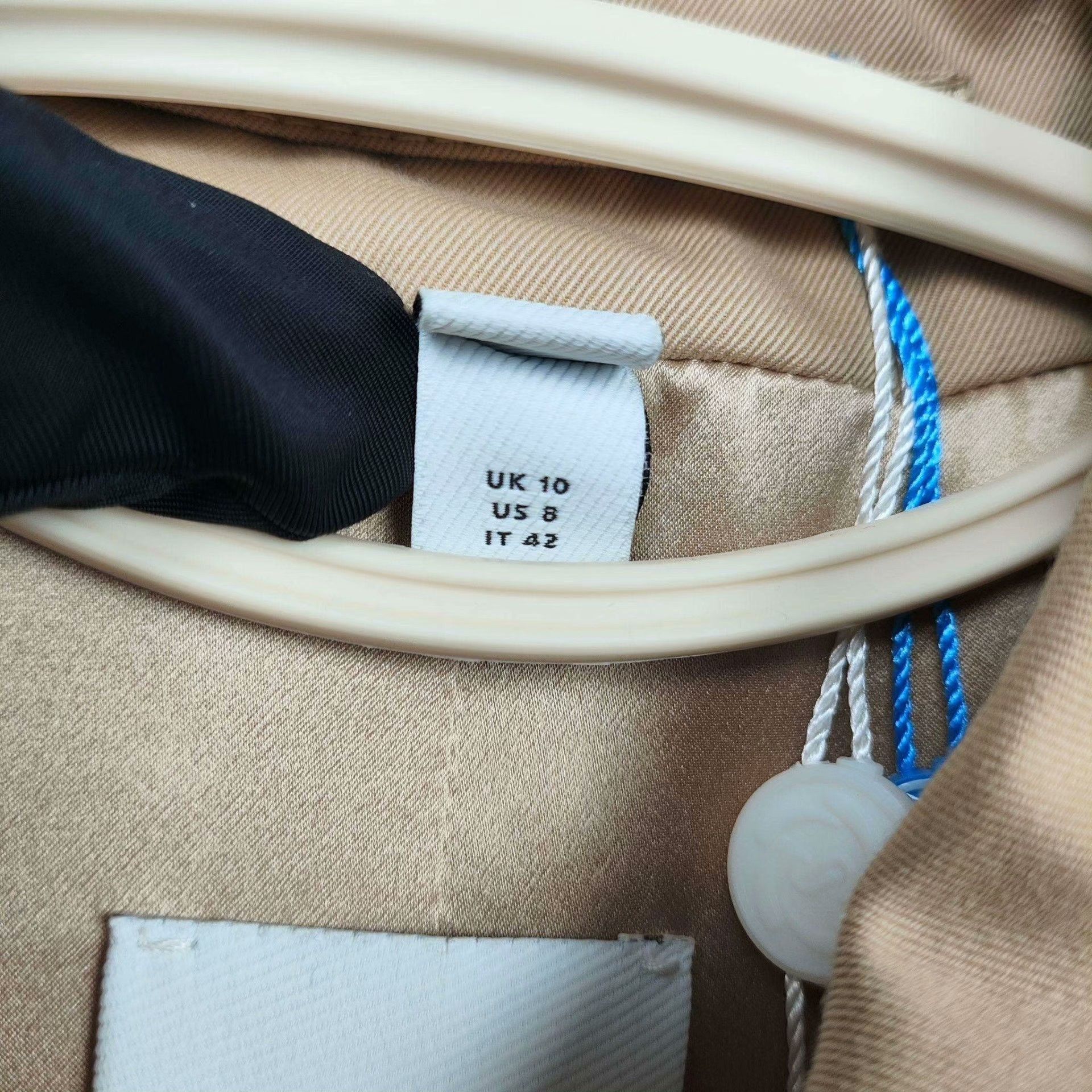 Burberry Burberry Beige Coat 40 Women Size M / US 6-8 / IT 42-44 - 5 Thumbnail