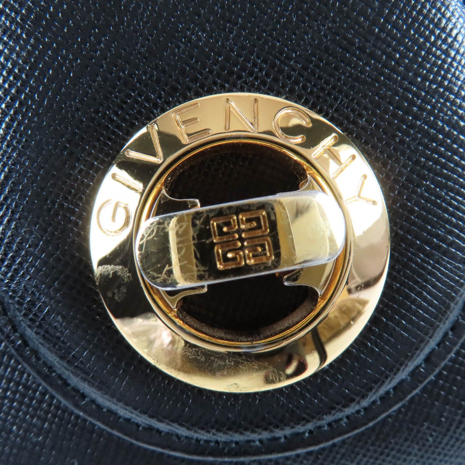 Givenchy Givenchy Givenchy Leather Turnlock Handbag Leather Vanity Bag DUTY FREE for USA Size ONE SIZE - 7 Thumbnail