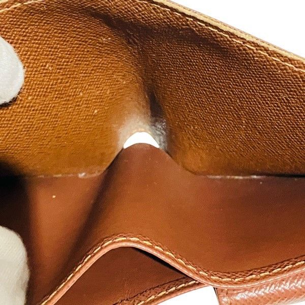 Louis Vuitton Louis Vuitton Louis Vuitton Monogram Wallet Textile Short Wallet M61665 DUTY FREE for USA Size ONE SIZE - 7 Thumbnail