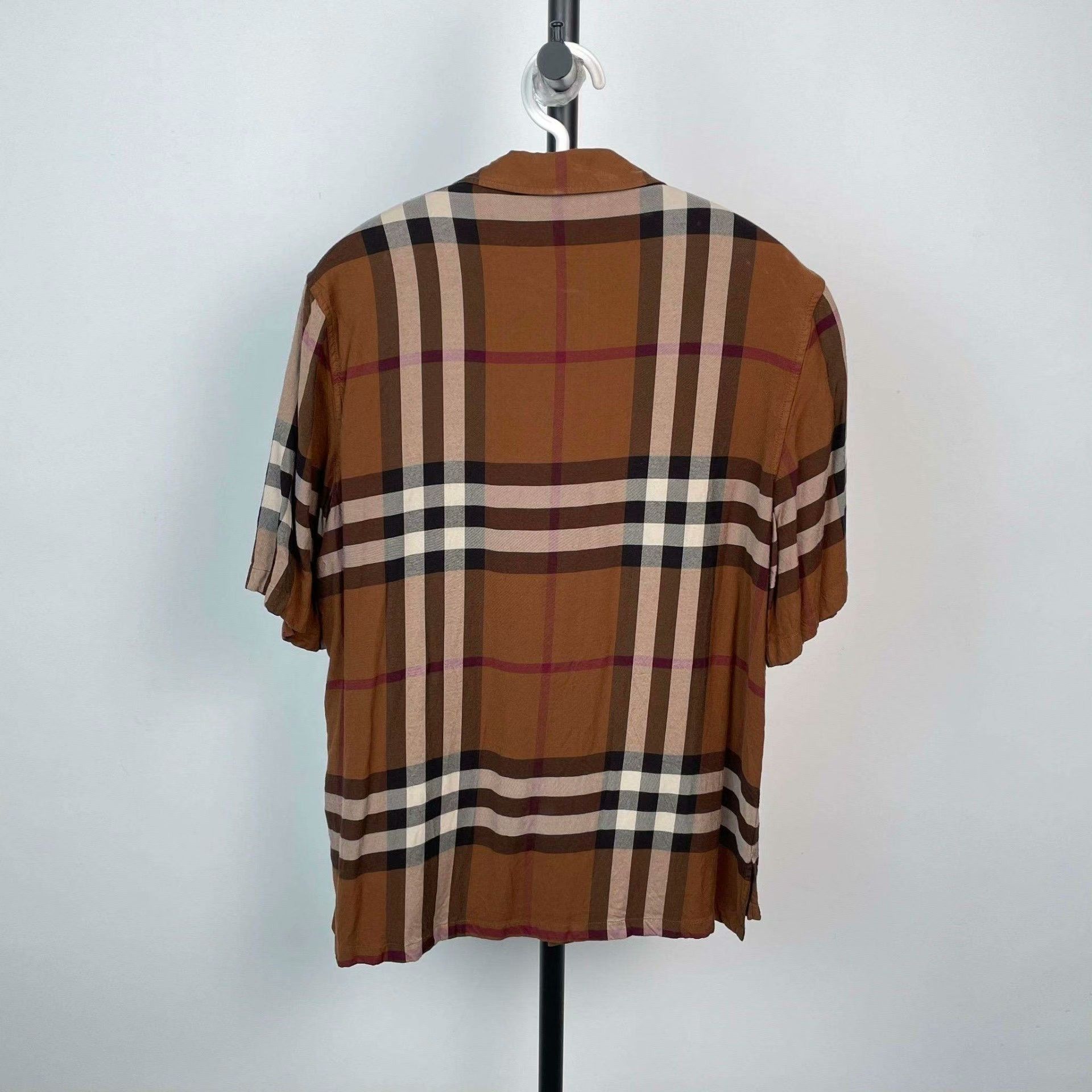 Burberry Burberry Brown Shirt 2XS Men Size US XS / EU 42 / 0 - 2 Thumbnail