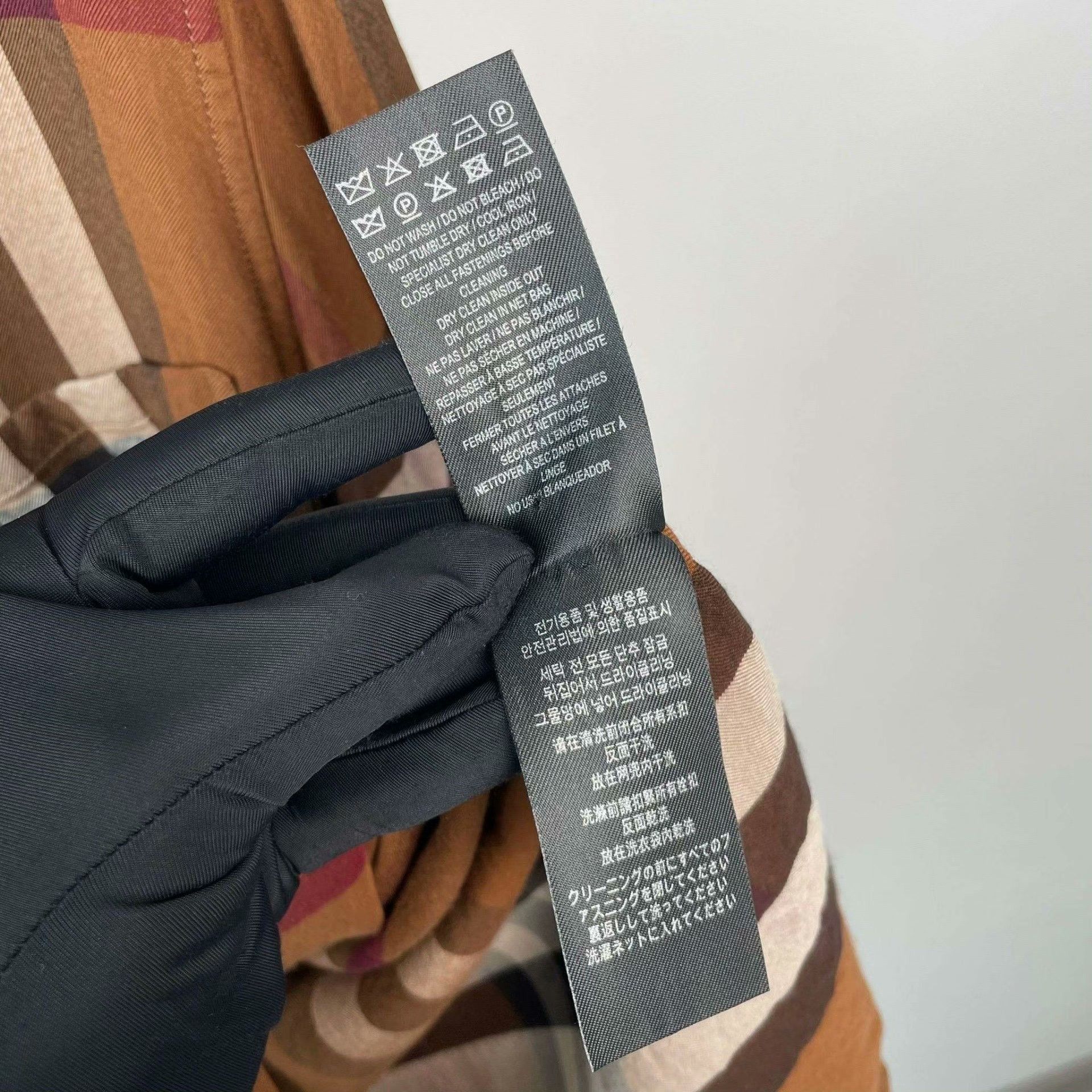 Burberry Burberry Brown Shirt 2XS Men Size US XS / EU 42 / 0 - 8 Thumbnail
