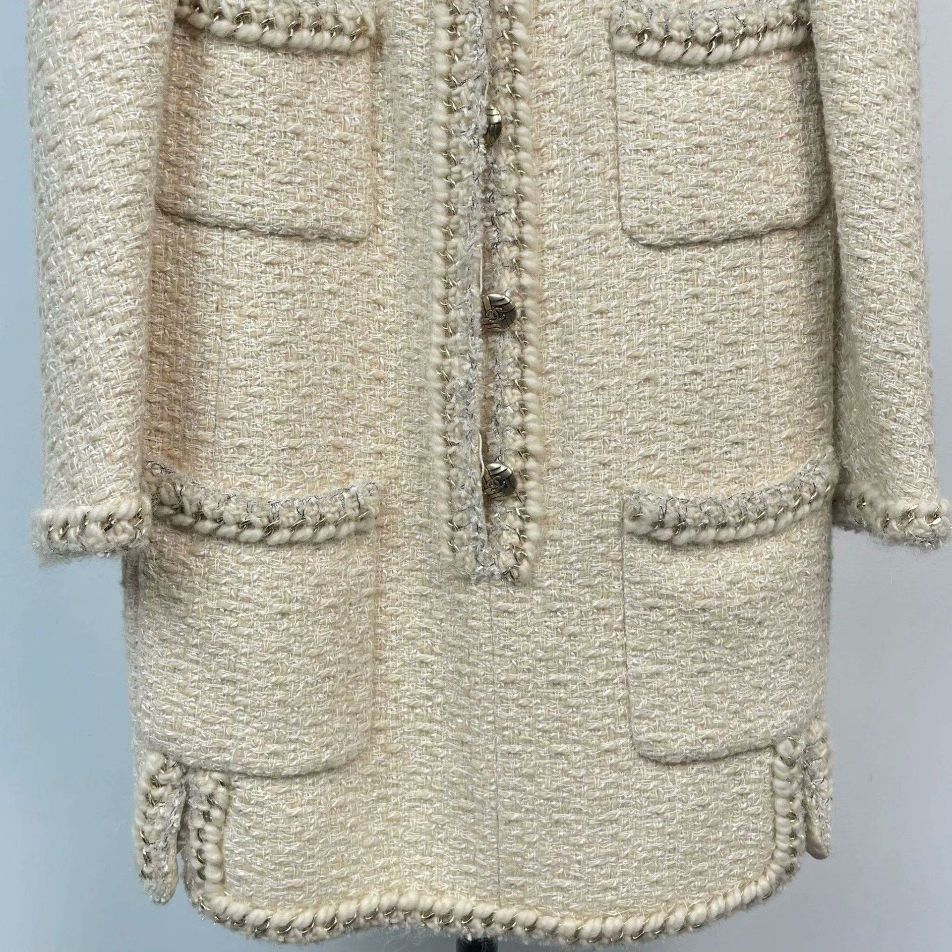 Chanel Chanel White Jacket 40 Women Size M / US 6-8 / IT 42-44 - 7 Thumbnail