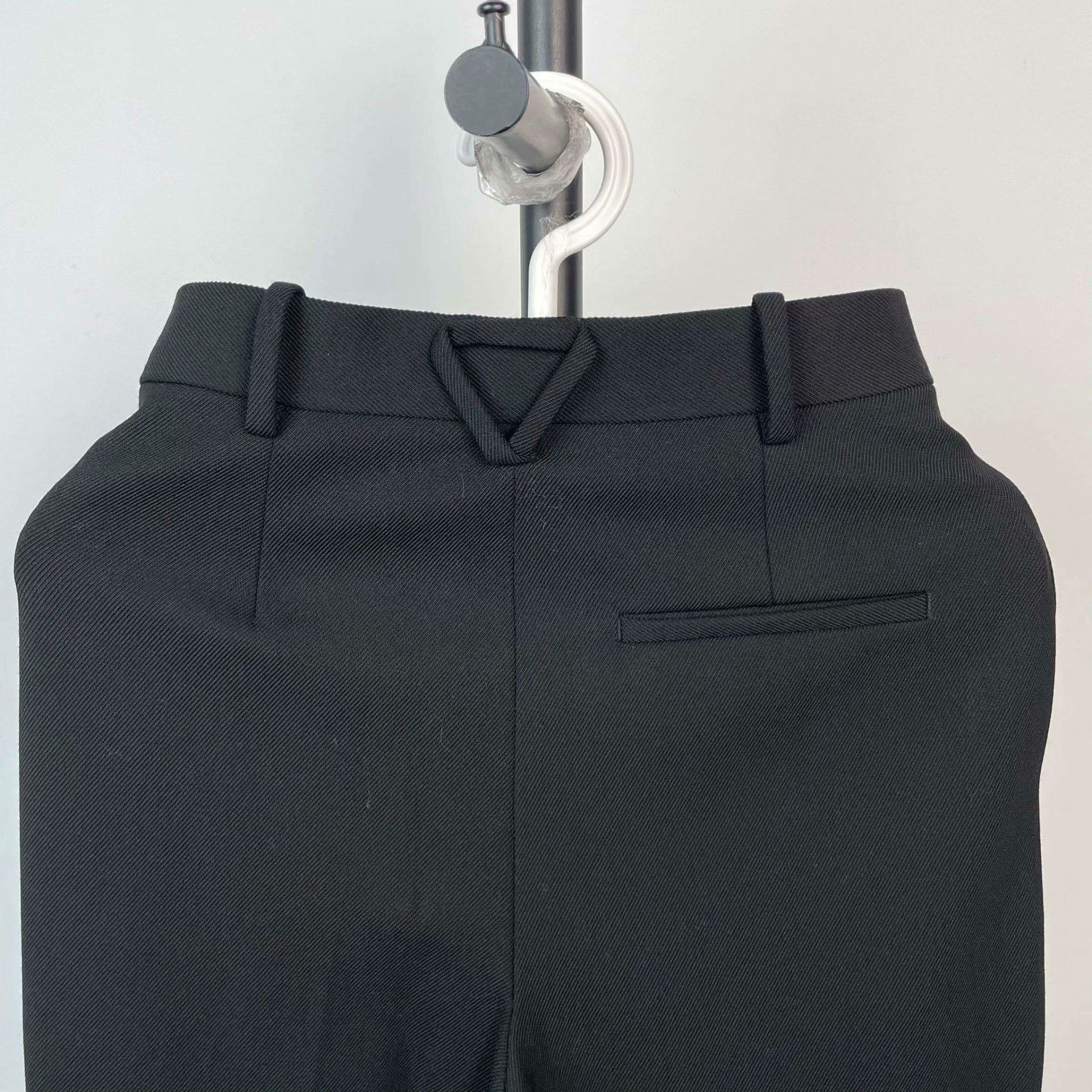 Bottega Veneta Bottega Veneta Black Casual Pants 2XL Men Size US 38 / EU 54 - 9 Thumbnail