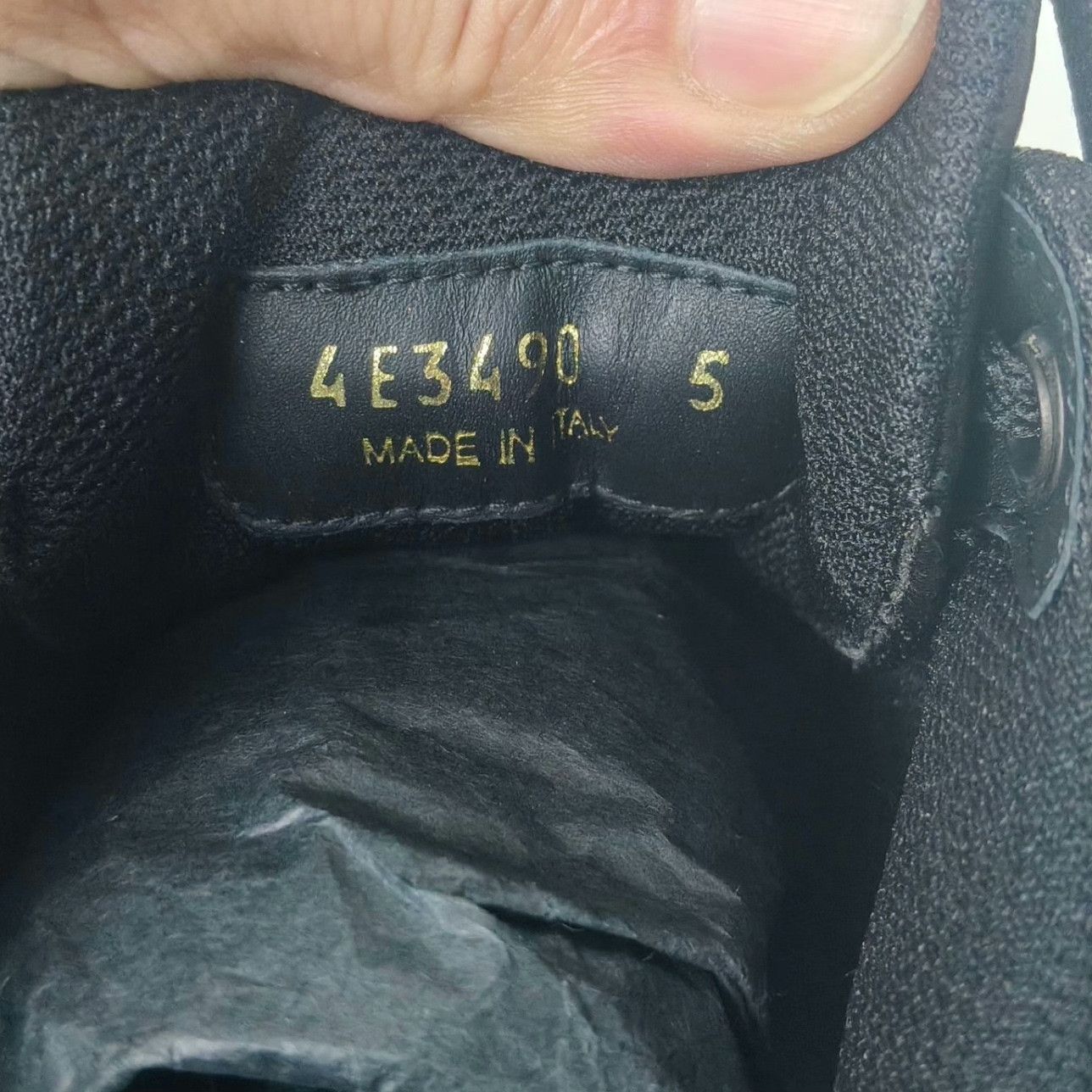 Prada Prada Black Lowtop Sneakers 5 Men Size US 5 / EU 37 - 6 Thumbnail