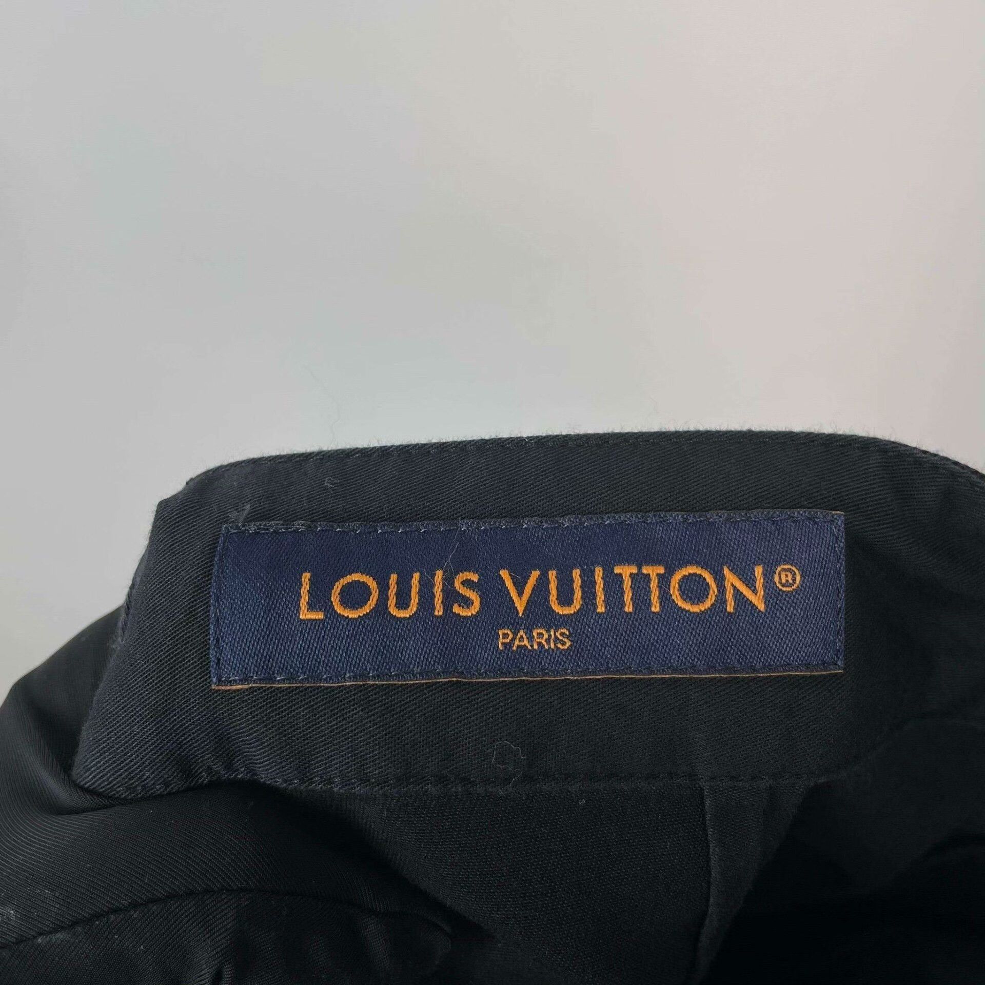 Louis Vuitton Louis Vuitton Cotton Black Shorts S Men Size US 30 / EU 46 - 4 Thumbnail
