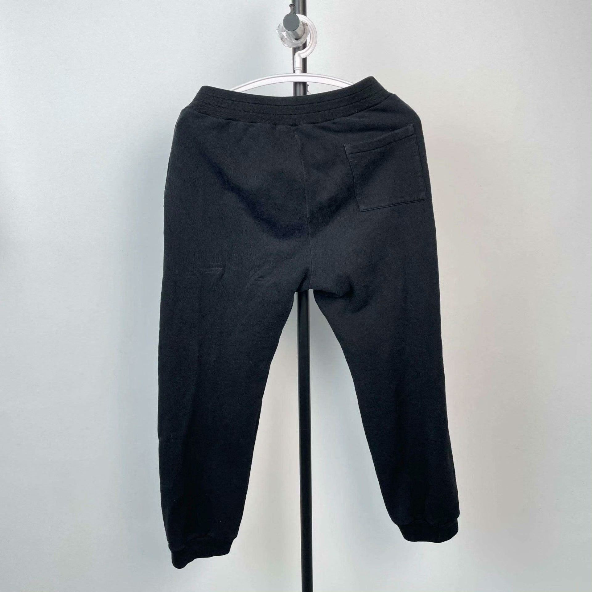Louis Vuitton Louis Vuitton Cotton Black Sweatpants S Men Size US 30 / EU 46 - 2 Thumbnail