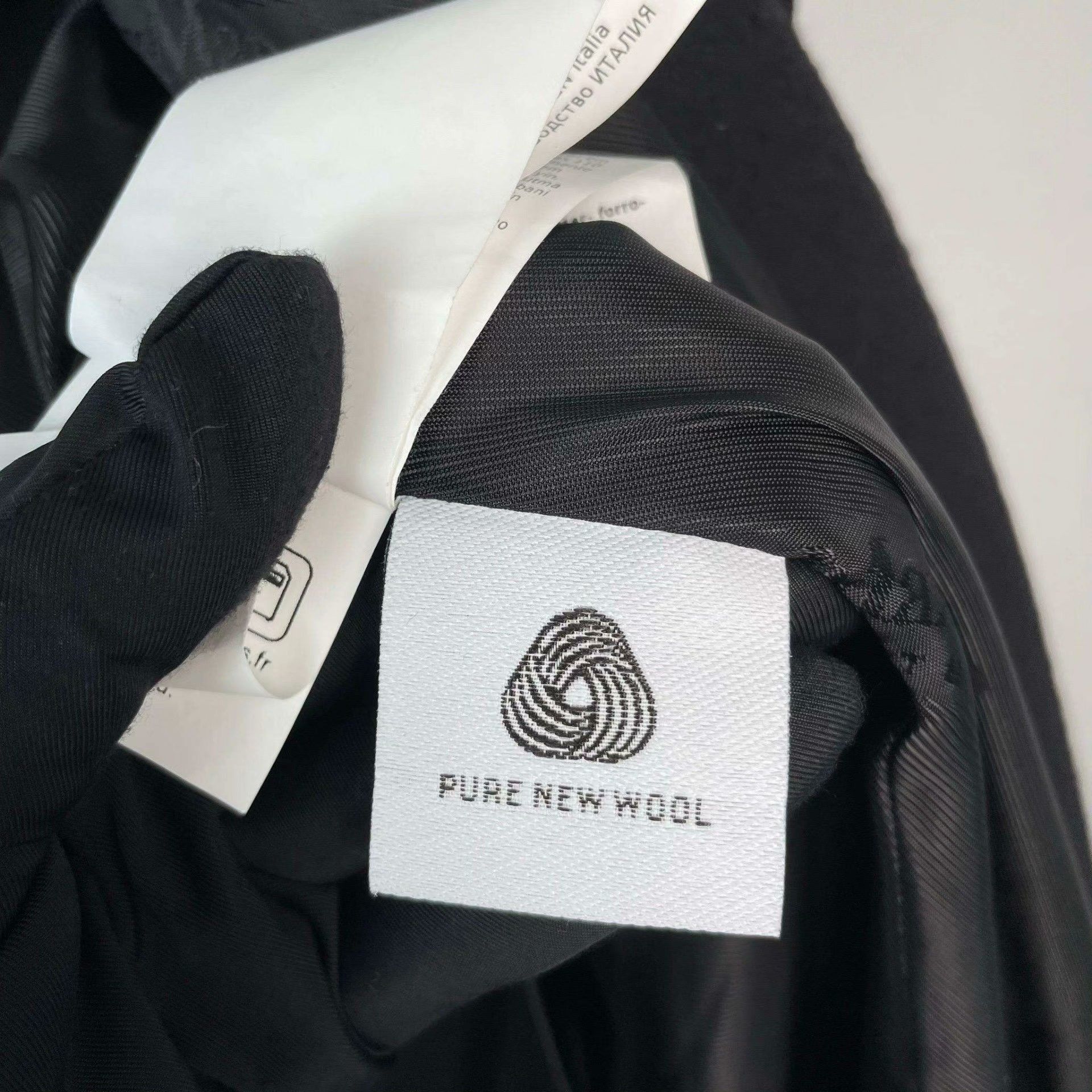 Max Mara Max Mara Wool Black Coat 50 Women Size XL / US 12-14 / IT 48-50 - 7 Thumbnail
