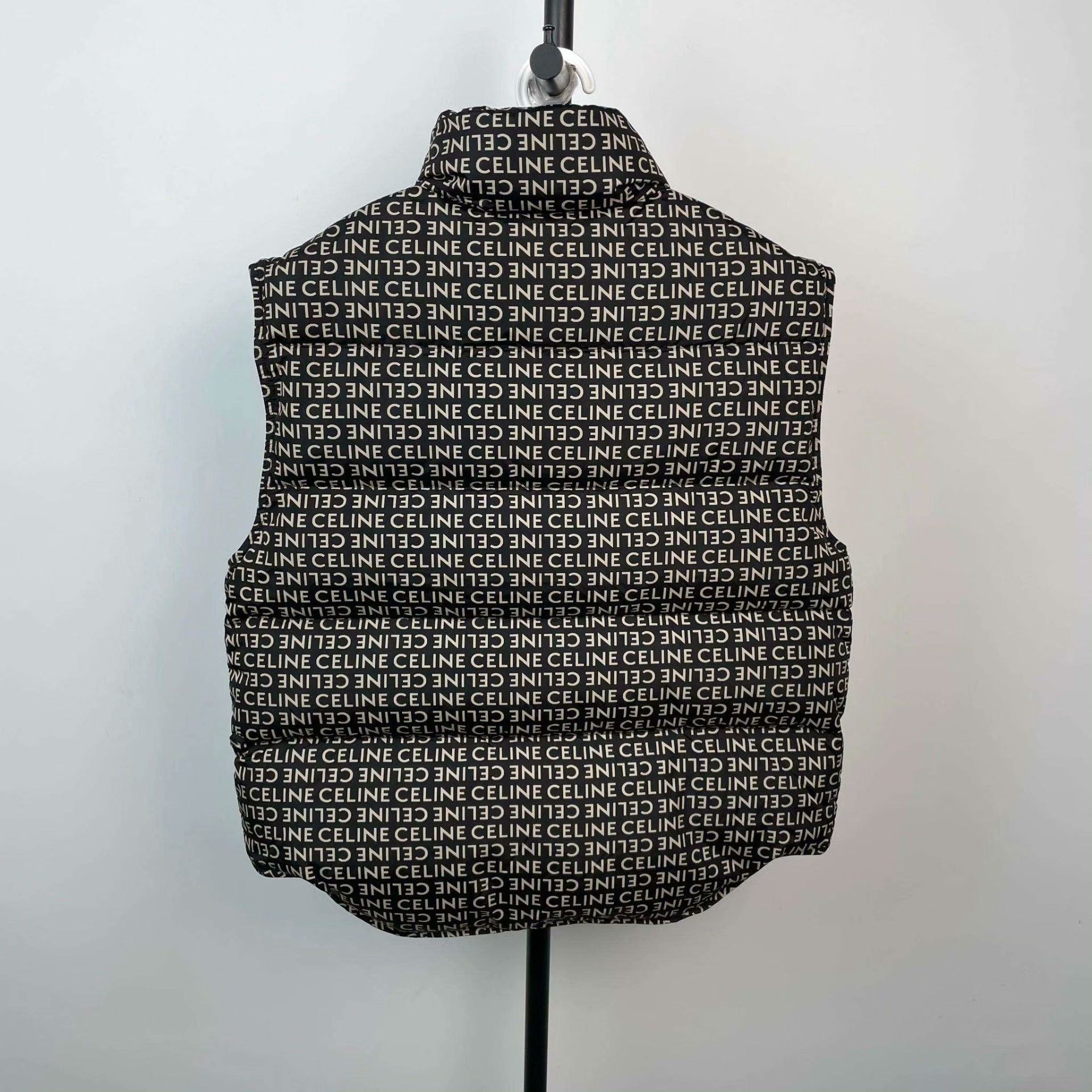 Celine Celine Black Vest L Women Size L / US 10 / IT 46 - 2 Thumbnail