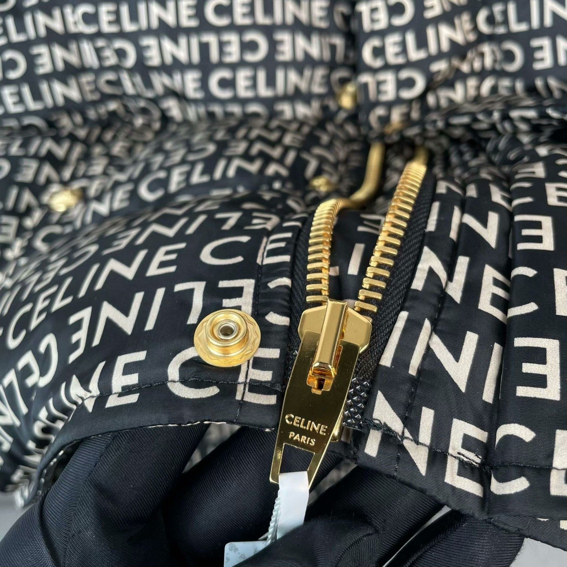 Celine Celine Black Vest L Women Size L / US 10 / IT 46 - 8 Thumbnail
