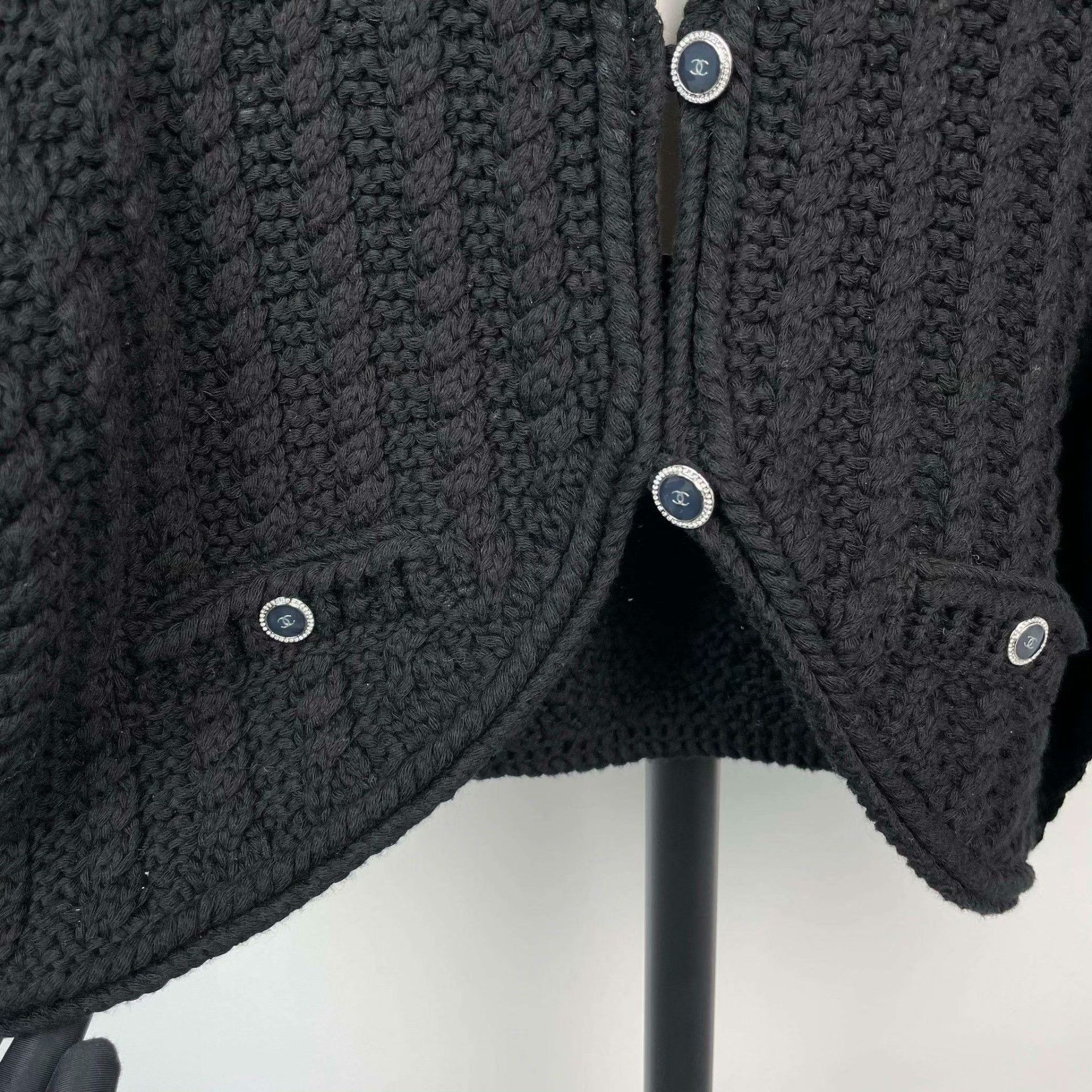 Chanel Chanel Black Item 38 Women Size S / US 4 / IT 40 - 9 Thumbnail