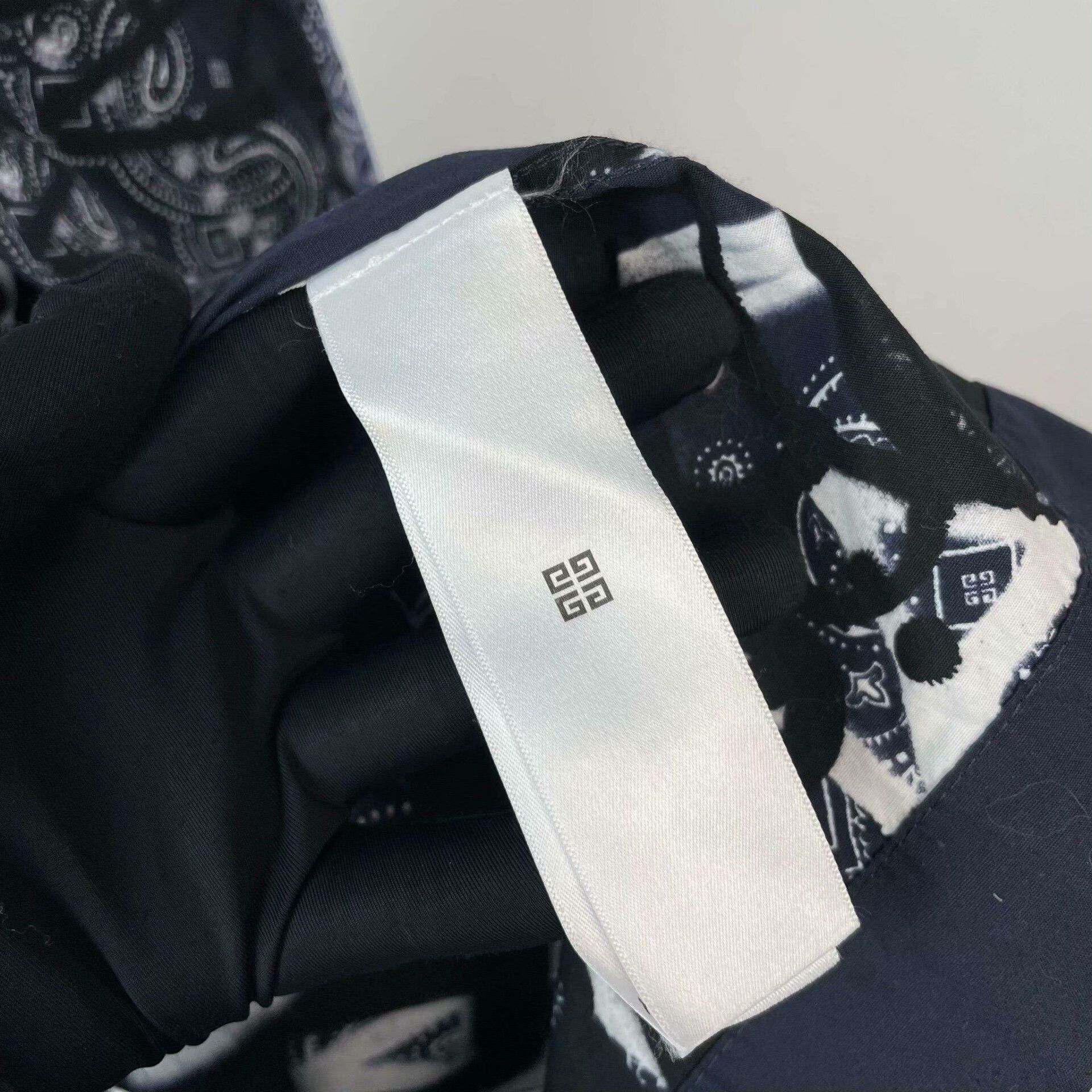 Givenchy Givenchy Collab Printed Blue Shirt M Men Size US M / EU 48-50 / 2 - 8 Thumbnail