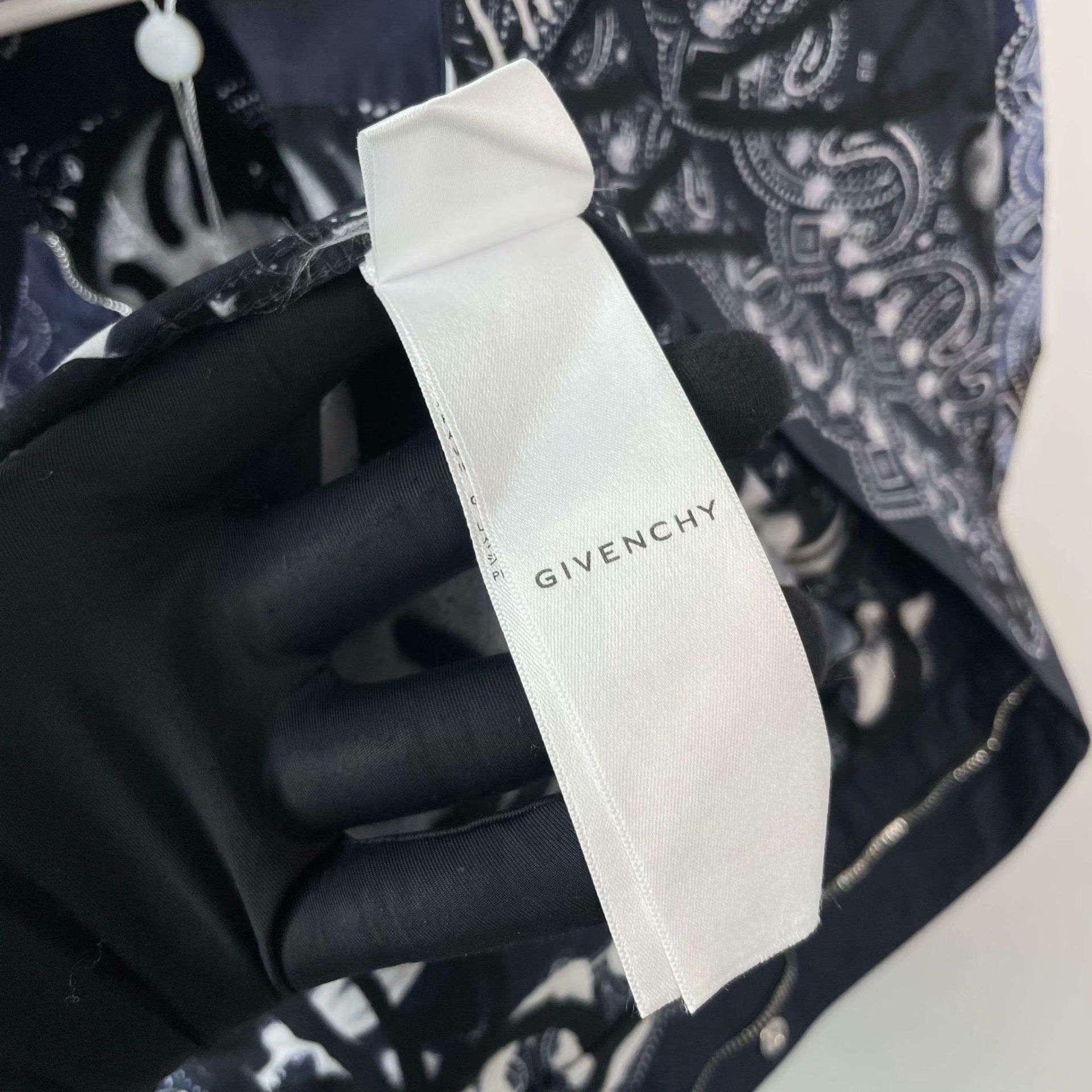 Givenchy Givenchy Collab Printed Blue Shirt M Men Size US M / EU 48-50 / 2 - 6 Thumbnail