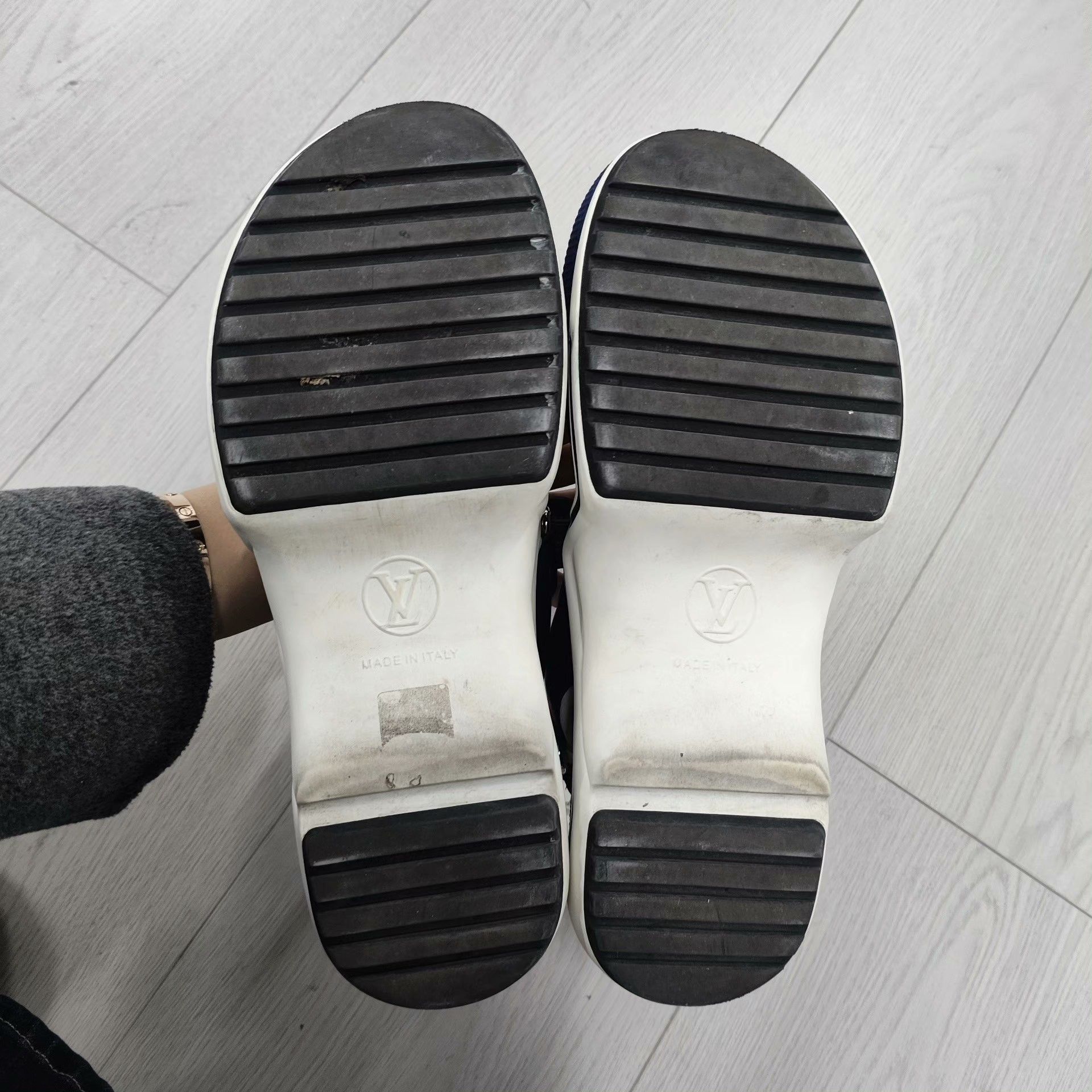 Louis Vuitton Louis Vuitton Sandals 37 Women Size US 6.5 / IT 36.5 - 2 Thumbnail