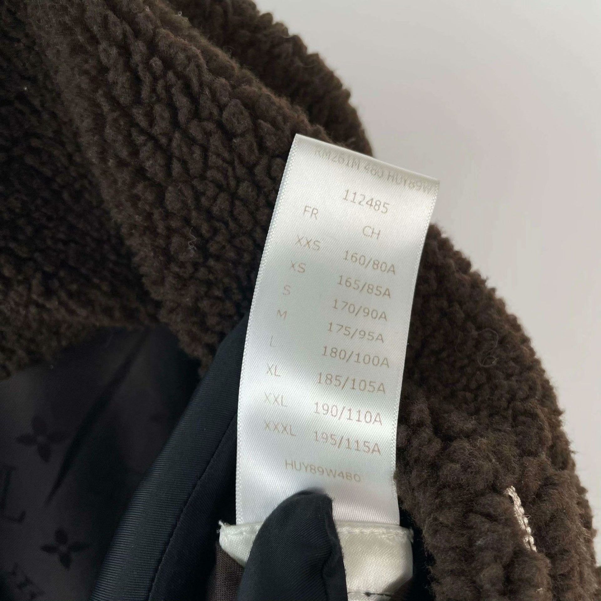 Louis Vuitton Louis Vuitton Brown Light Jacket S Men Size US S / EU 44-46 / 1 - 8 Thumbnail