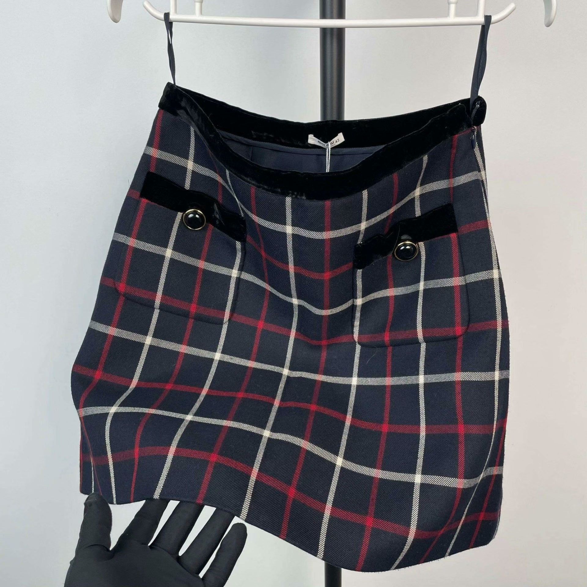 Miu Miu Miu Miu Plaid Skirt S Women Size 26" / US 2 / IT 38 - 4 Thumbnail