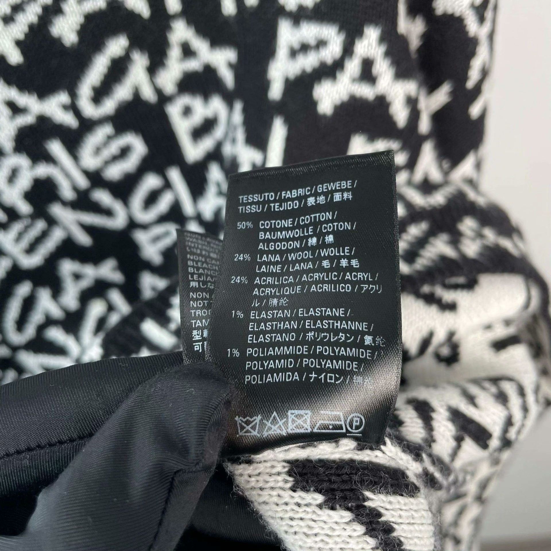 Balenciaga Balenciaga Black Sweater XS Men Size US XS / EU 42 / 0 - 6 Thumbnail