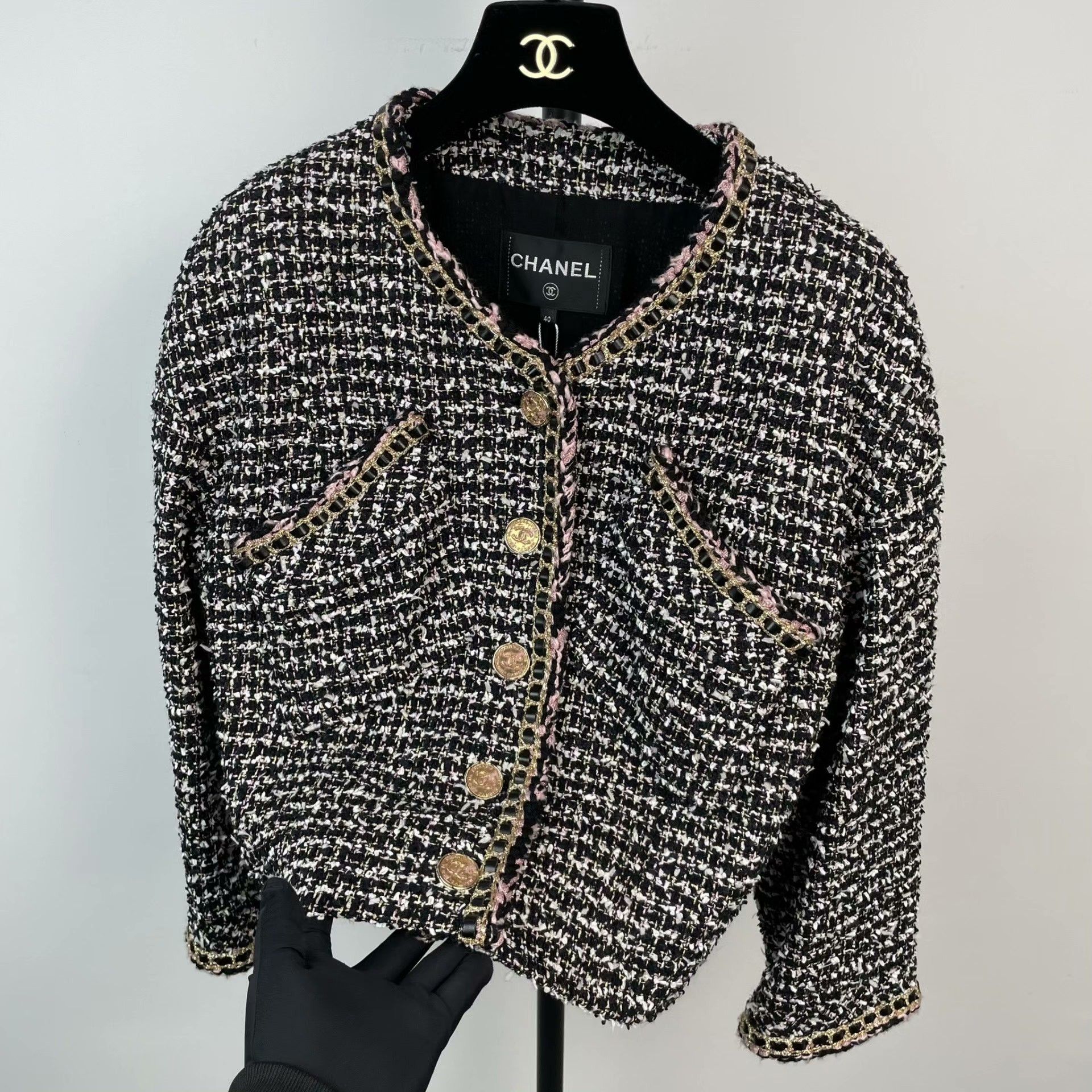 Chanel Chanel Black Light Jacket 40 Men Size US M / EU 48-50 / 2 - 3 Thumbnail
