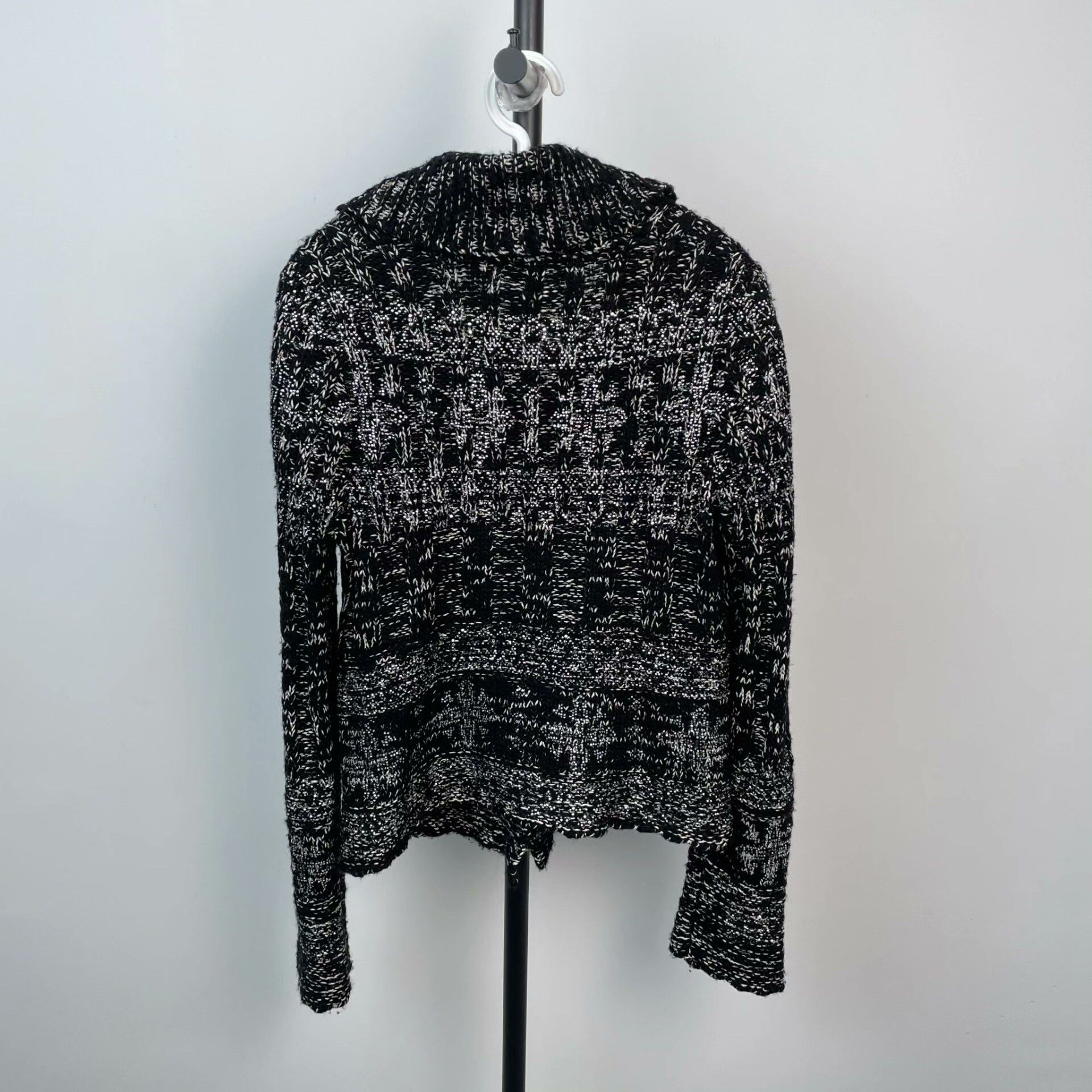 Chanel Chanel Black Jacket 2XS Women Size XS / US 0-2 / IT 36-38 - 2 Thumbnail