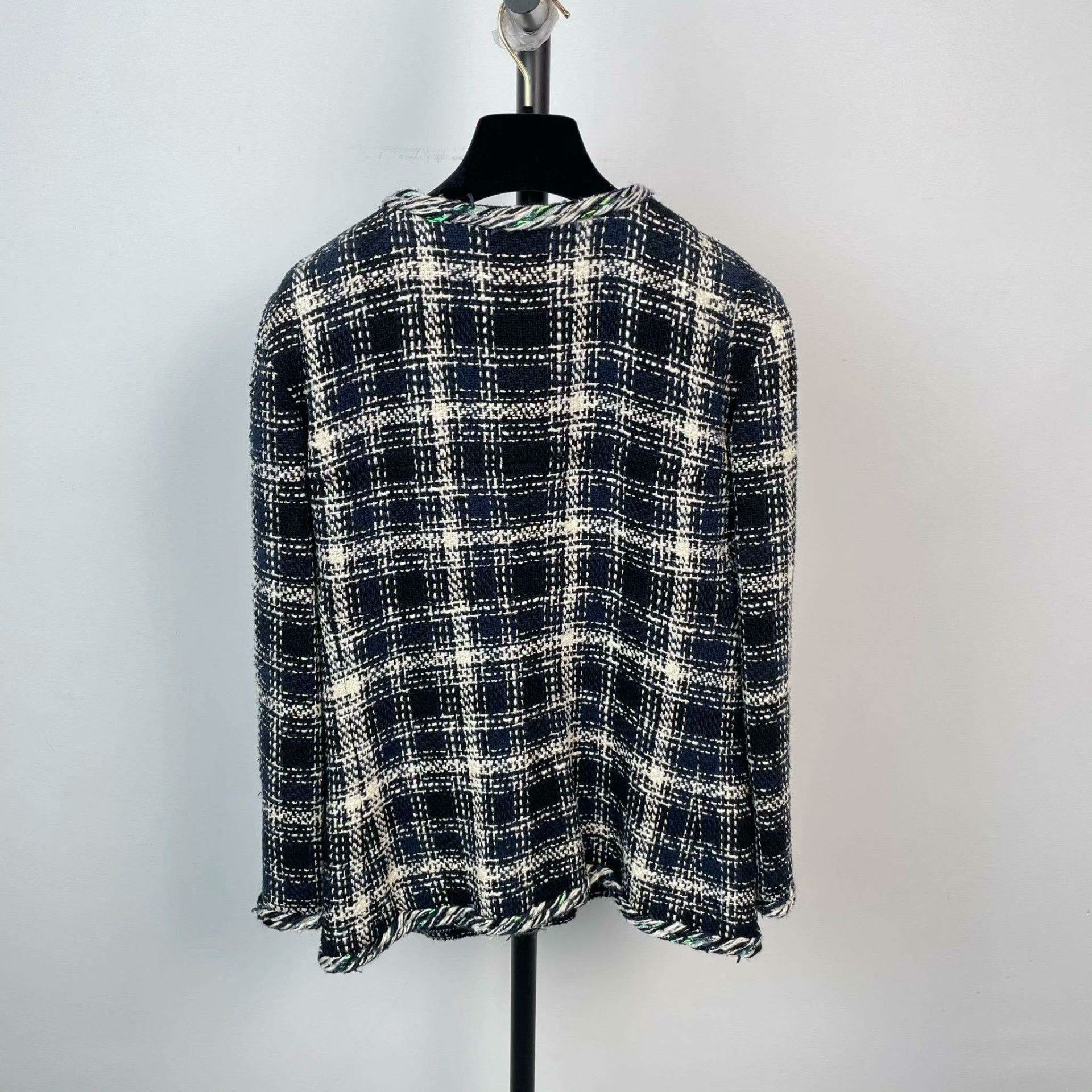 Chanel Chanel Wool Black Coat S Women Size S / US 4 / IT 40 - 2 Thumbnail