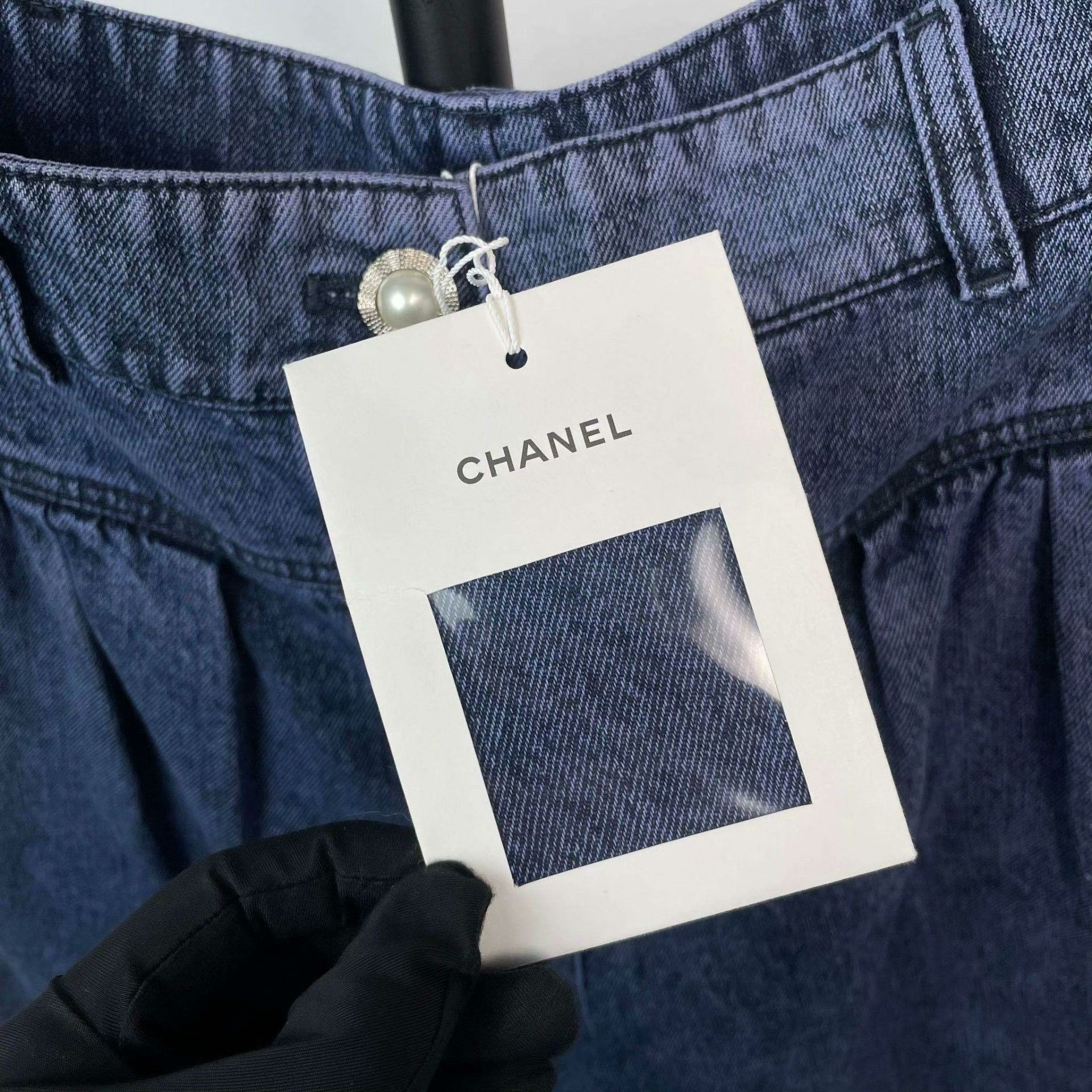 Chanel Chanel Denim Black Jeans 22 Women Size 22" - 6 Thumbnail