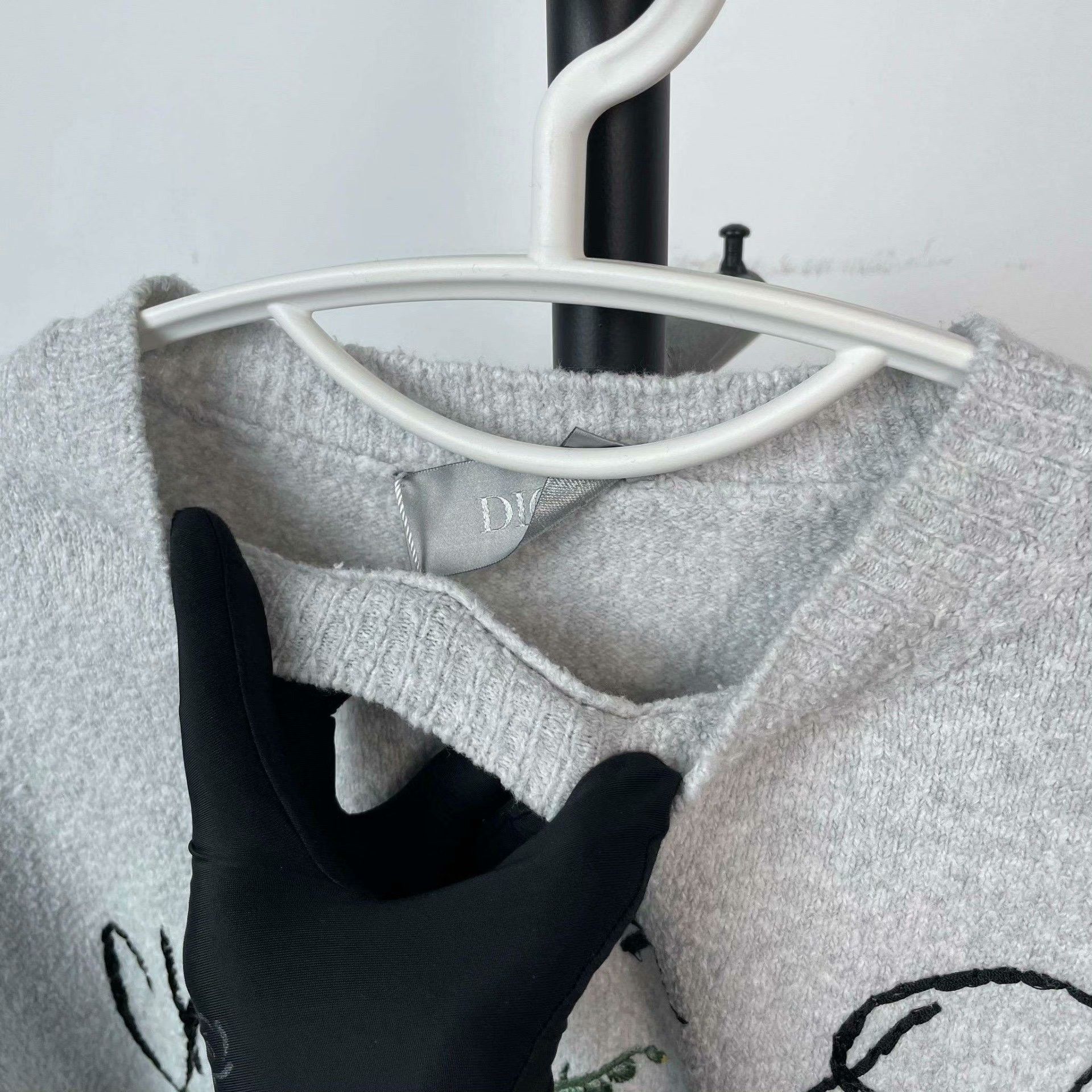 Dior Dior Knit Gray Sweater L Women Size L / US 10 / IT 46 - 9 Thumbnail