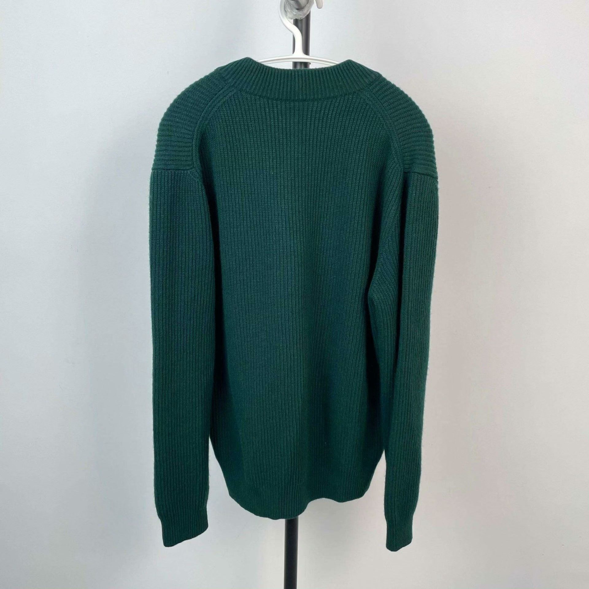 Burberry Burberry Green Sweater XS Women Size XS / US 0-2 / IT 36-38 - 2 Thumbnail