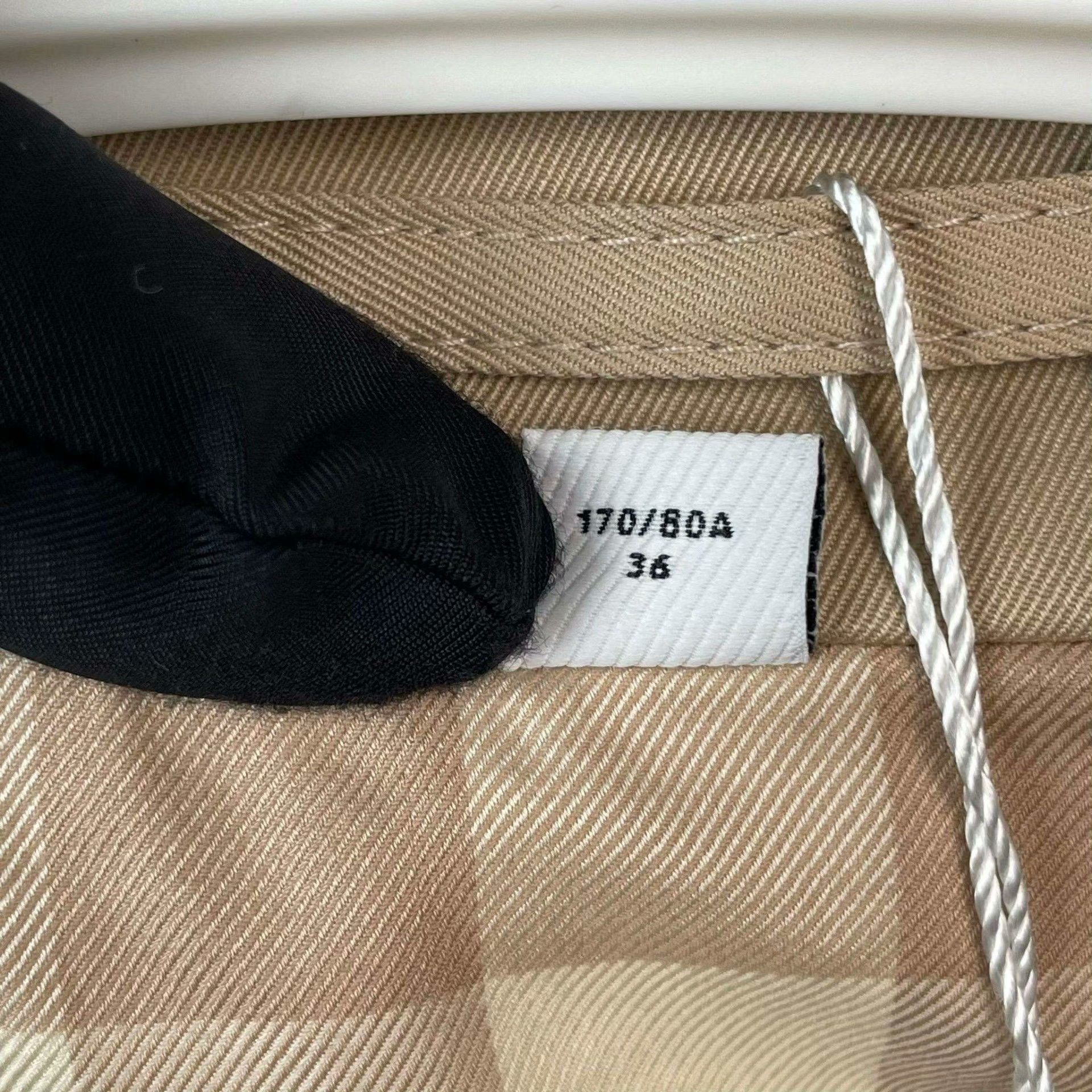 Burberry Burberry Plaid Beige Coat 36 Women Size S / US 4 / IT 40 - 5 Thumbnail