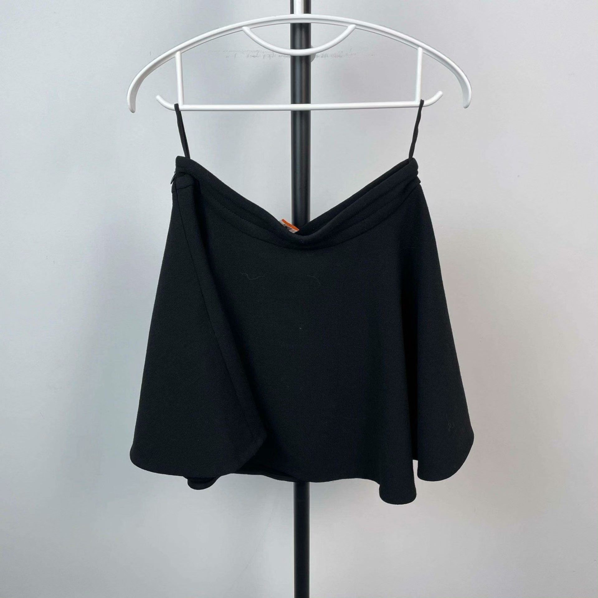Miu Miu Miu Miu Canvas Black Skirt 42 Women Size 42" / US 20 - 2 Thumbnail