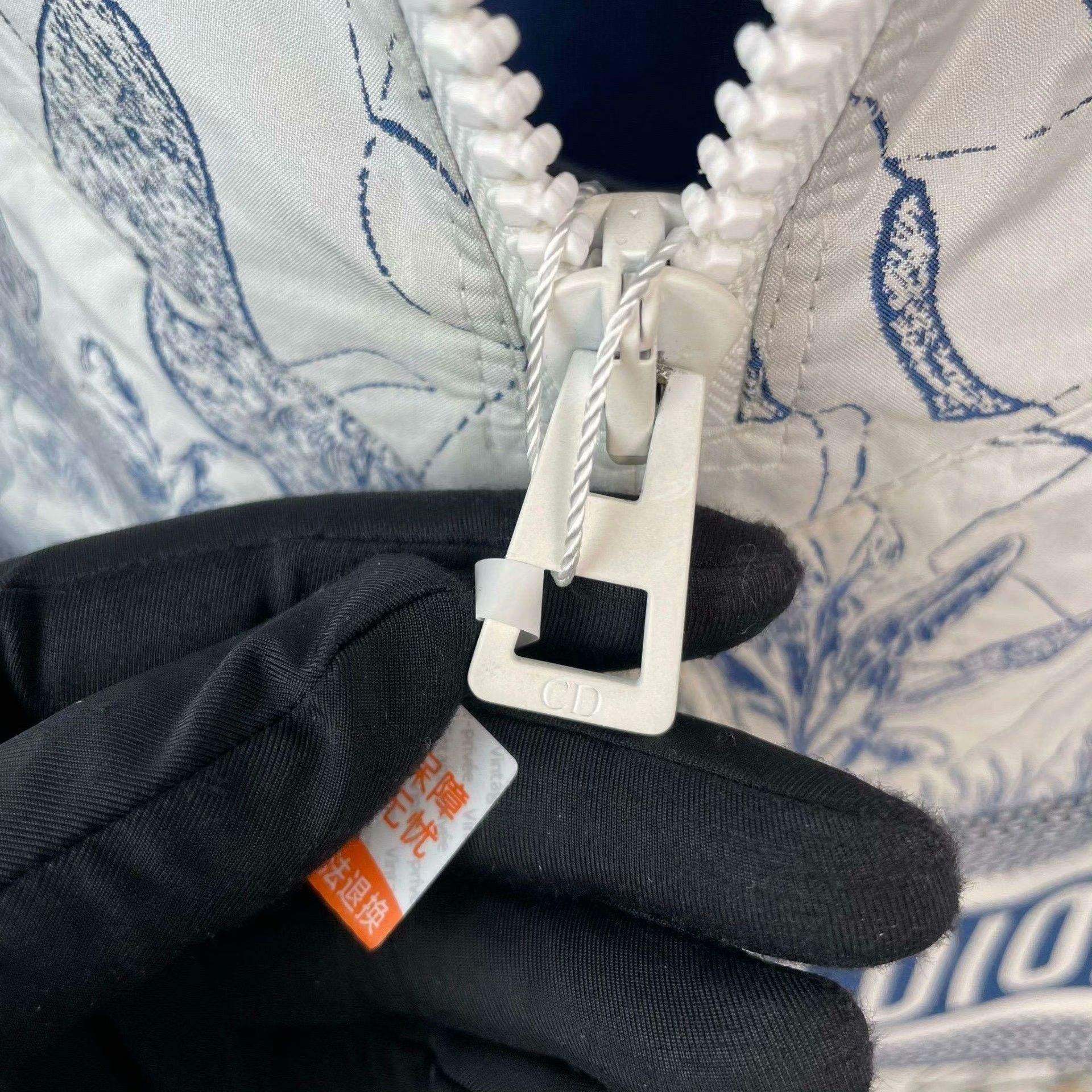 Dior Dior Embroidered Blue Hoodie S Women Size S / US 4 / IT 40 - 4 Thumbnail