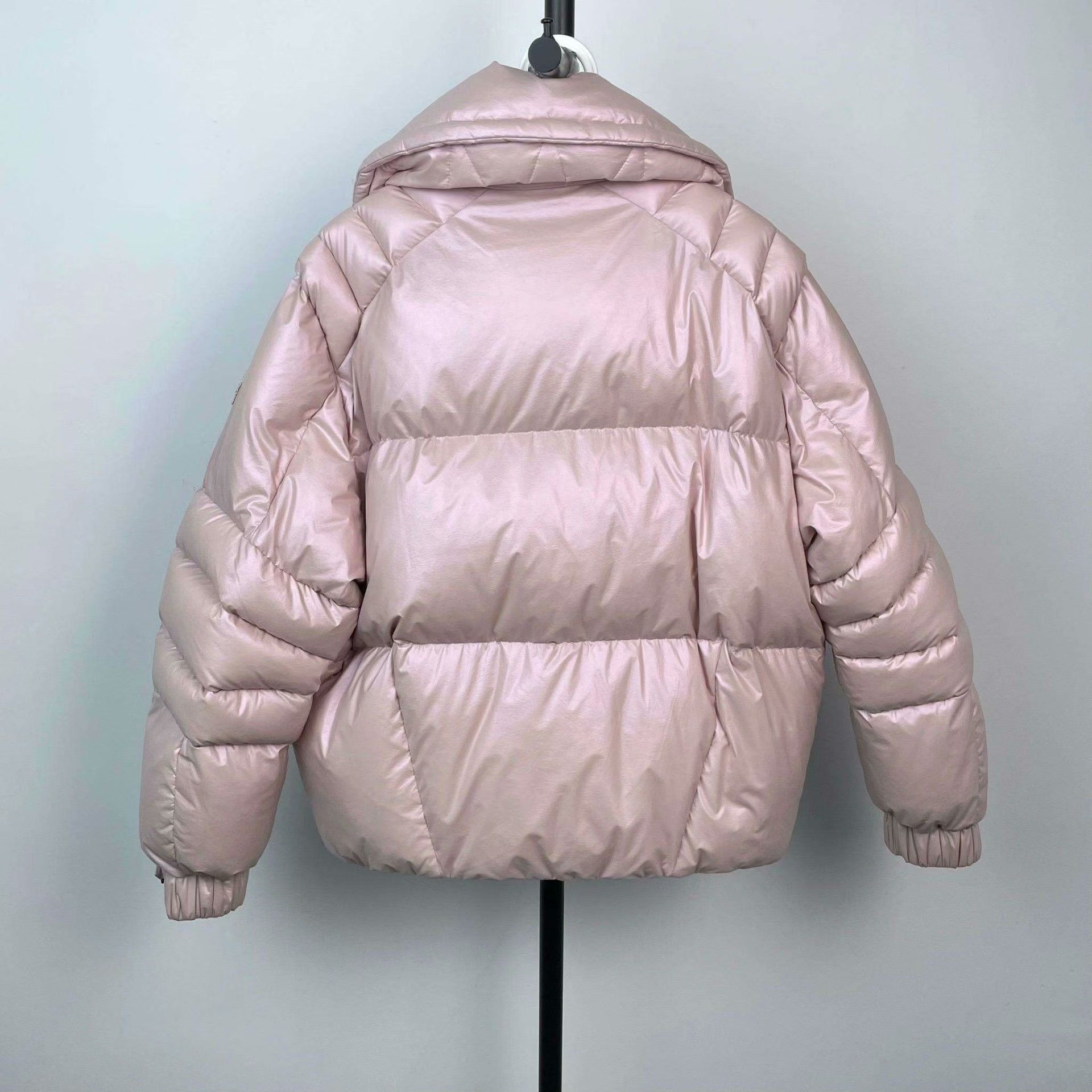 Moncler Moncler Down Pink Down Jacket S Women Size S / US 4 / IT 40 - 2 Thumbnail