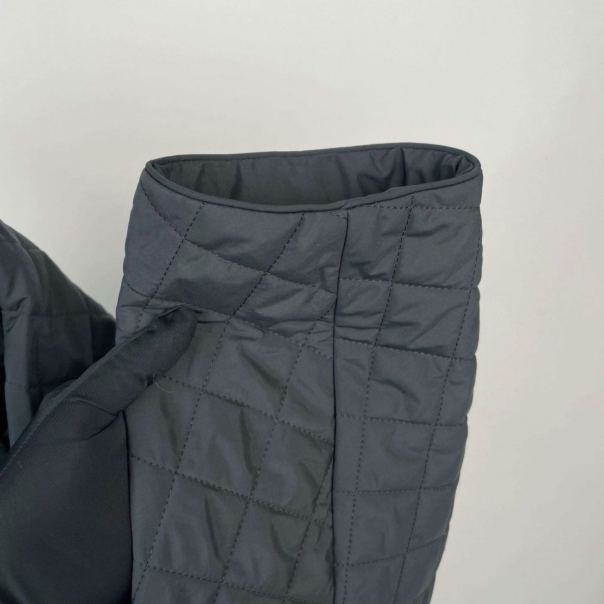Hermes Hermes Cotton Black Down Jacket S Women Size S / US 4 / IT 40 - 7 Thumbnail