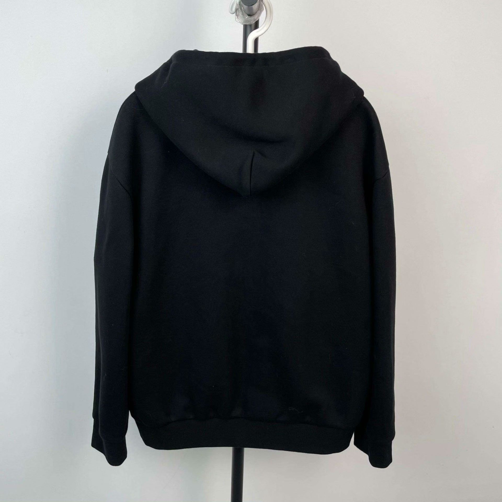Louis Vuitton Louis Vuitton Cotton Black Jacket M Women Size M / US 6-8 / IT 42-44 - 2 Thumbnail