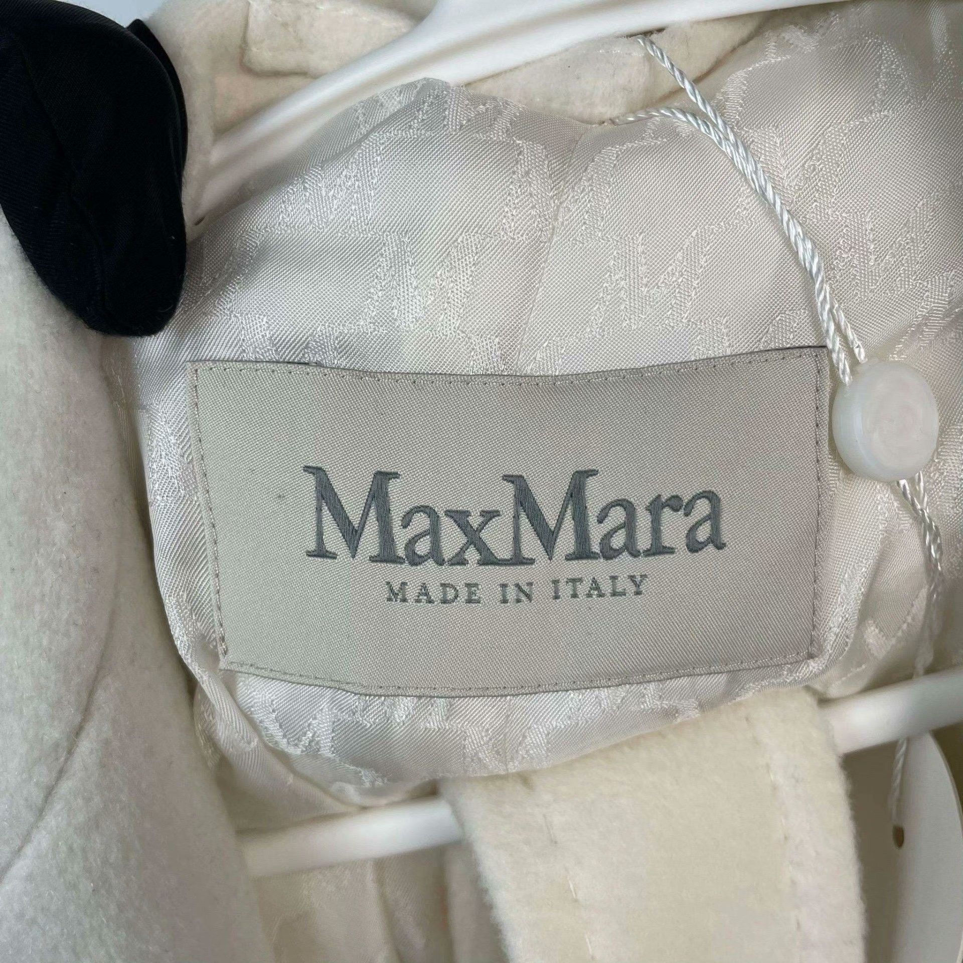 Max Mara Max Mara Wool White Coat 50 Women Size XL / US 12-14 / IT 48-50 - 3 Thumbnail