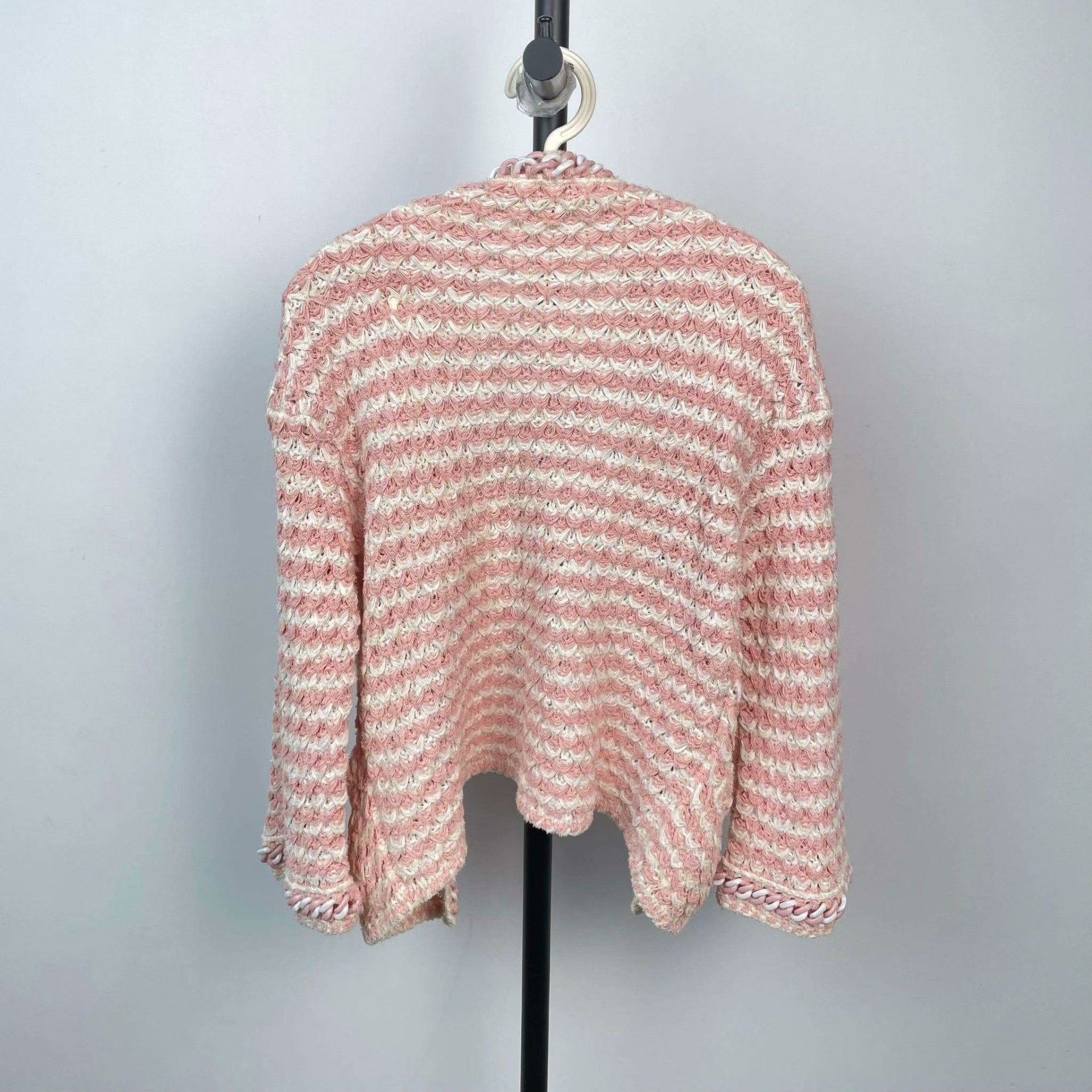 Chanel Chanel Knit Pink Sweater 38 Women Size S / US 4 / IT 40 - 2 Thumbnail