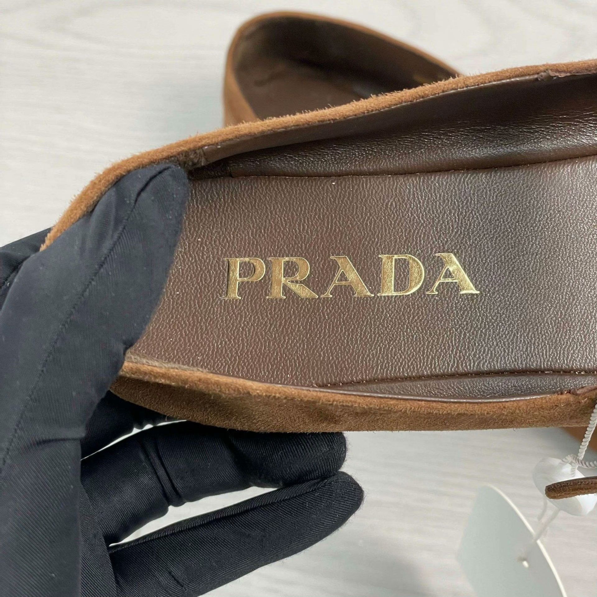Prada Prada Suede Brown Lowtop Sneakers 37 Women Size US 6.5 / IT 36.5 - 7 Thumbnail